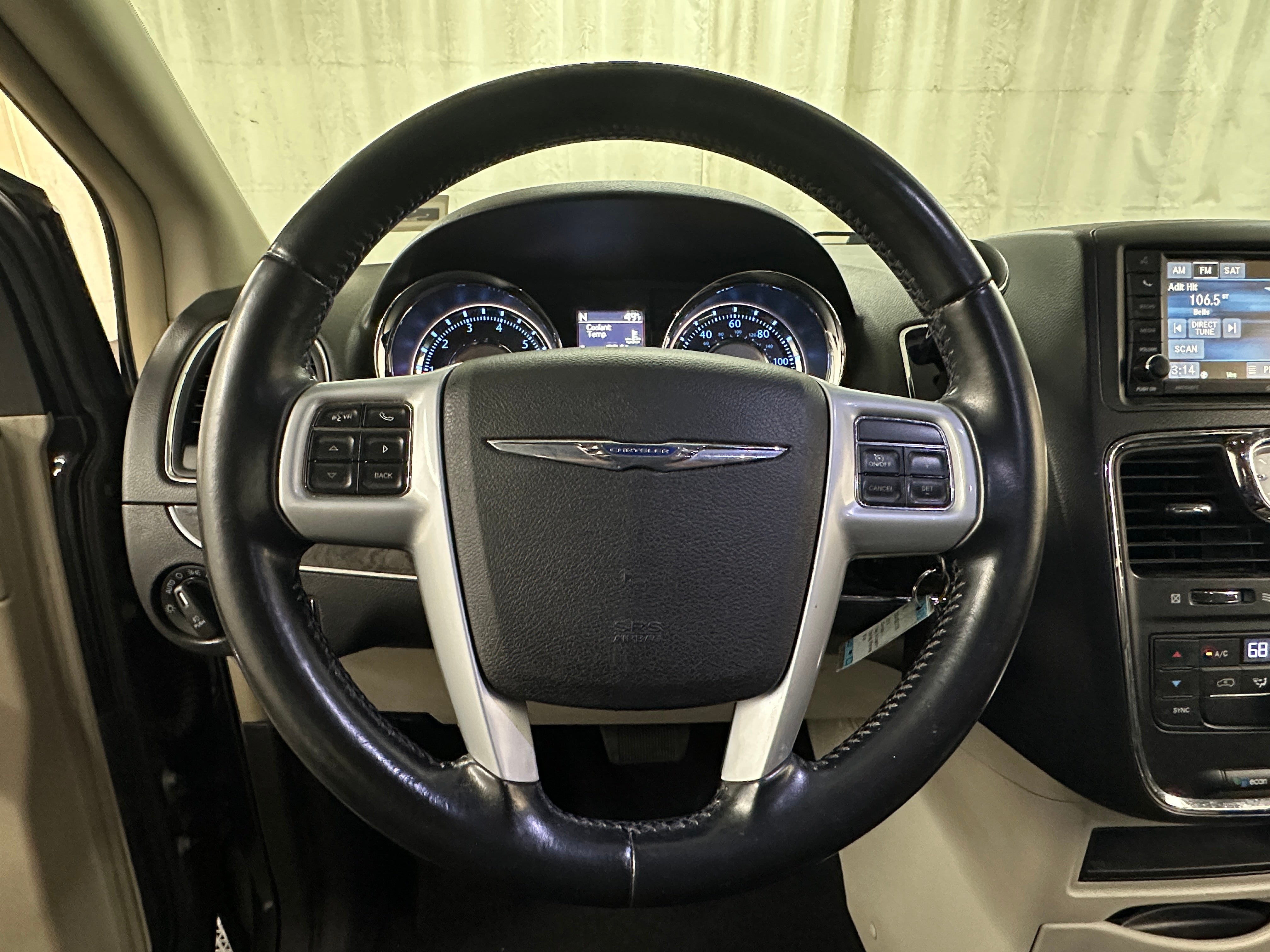 2014 Chrysler Town & Country