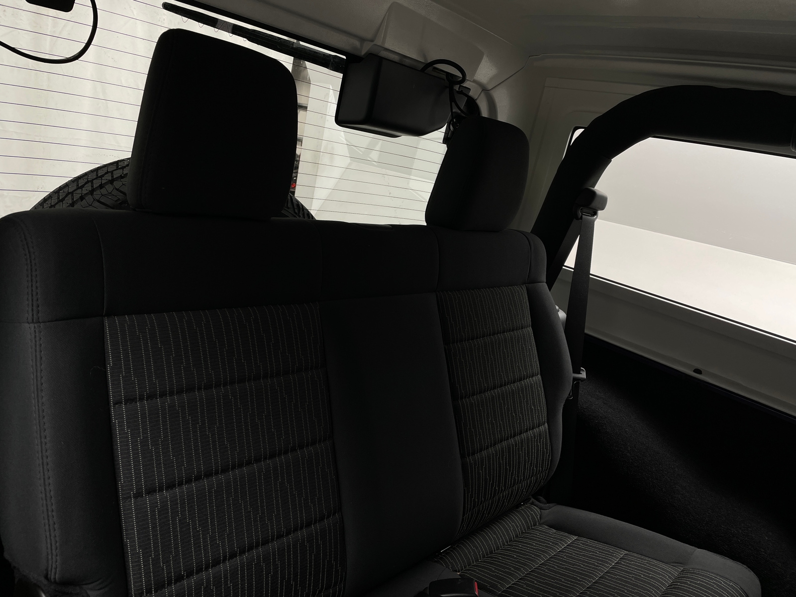 Thumbnail: 2017 Jeep Wrangler - 6