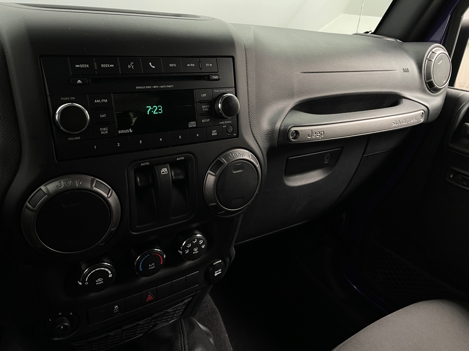 Thumbnail: 2017 Jeep Wrangler - 4