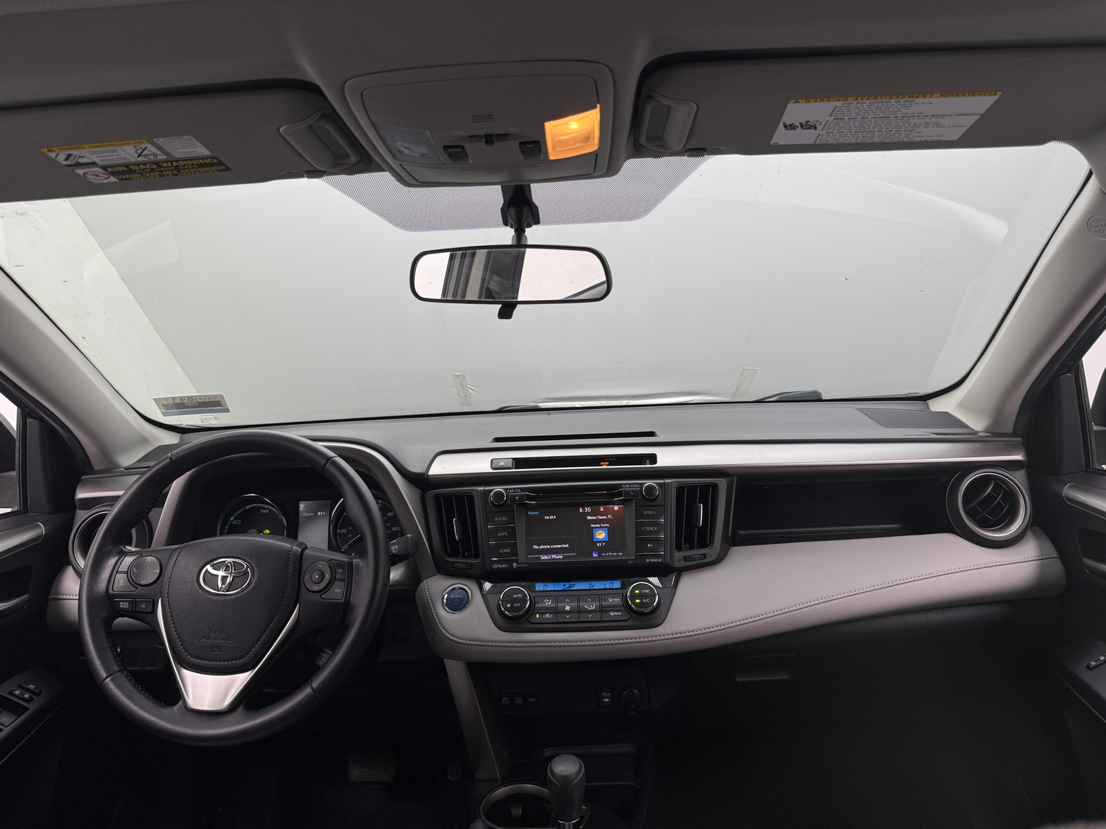 Thumbnail: 2016 Toyota RAV4 - 3