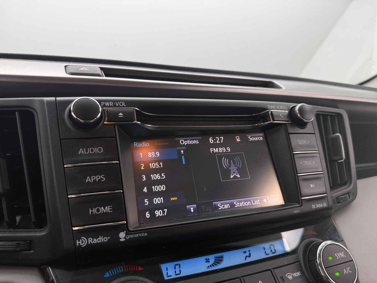 Thumbnail: 2016 Toyota RAV4 - 4