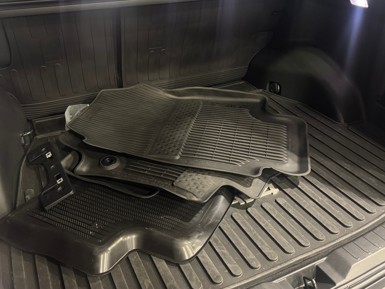 Thumbnail: 2025 Toyota RAV4 - 7