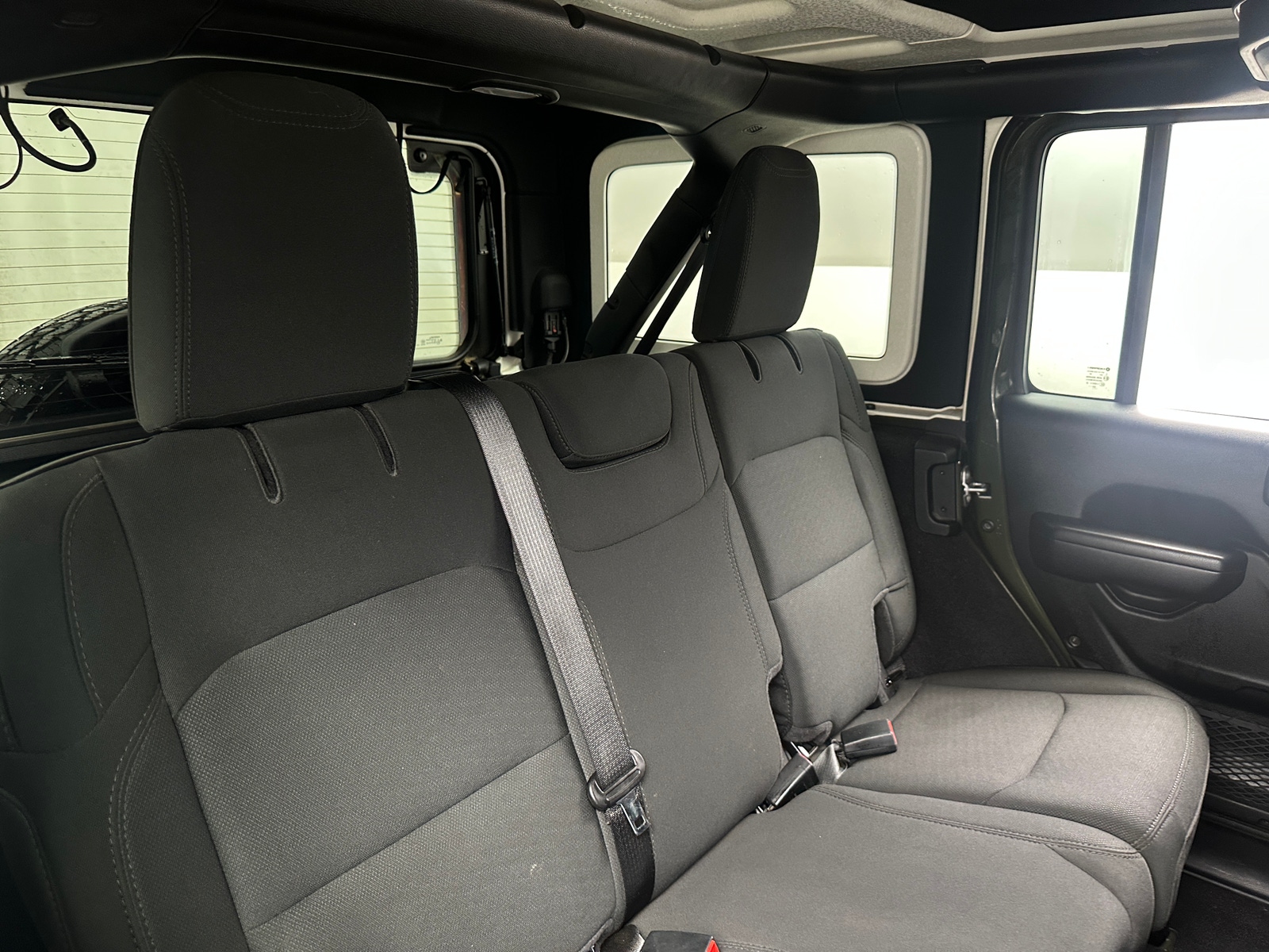 Thumbnail: 2021 Jeep Wrangler - 6