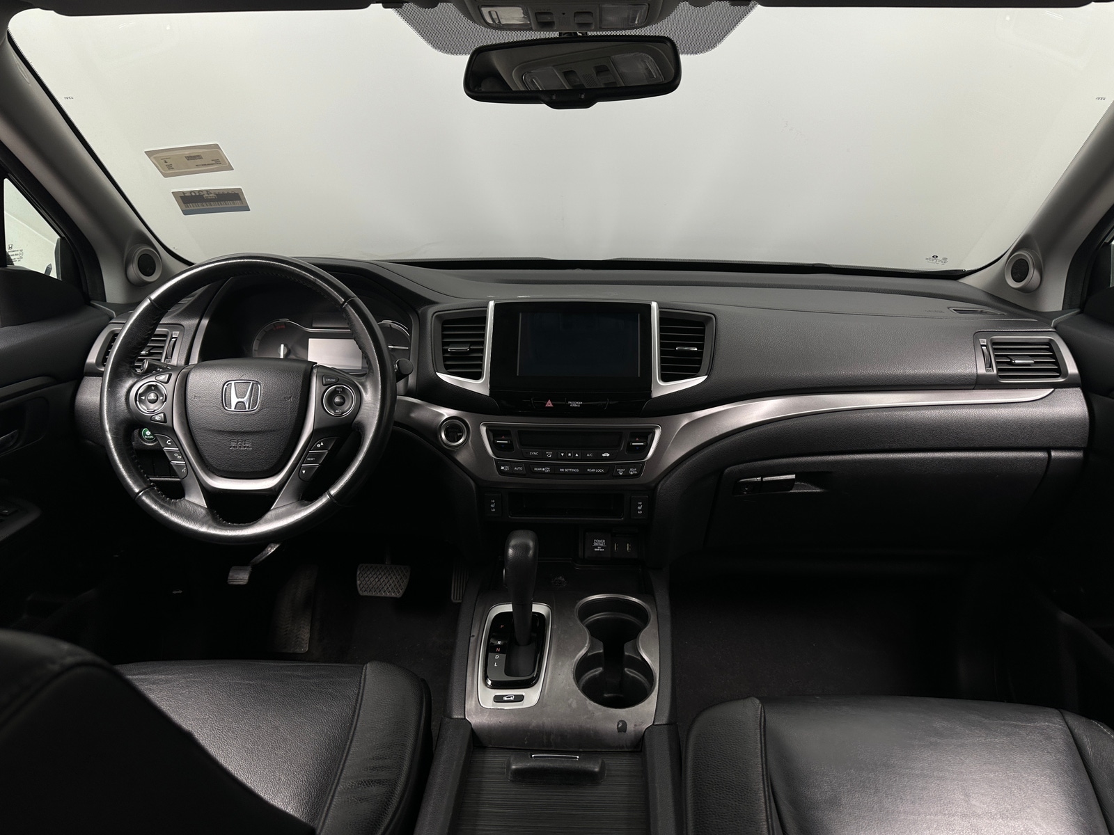 Thumbnail: 2018 Honda Pilot - 2