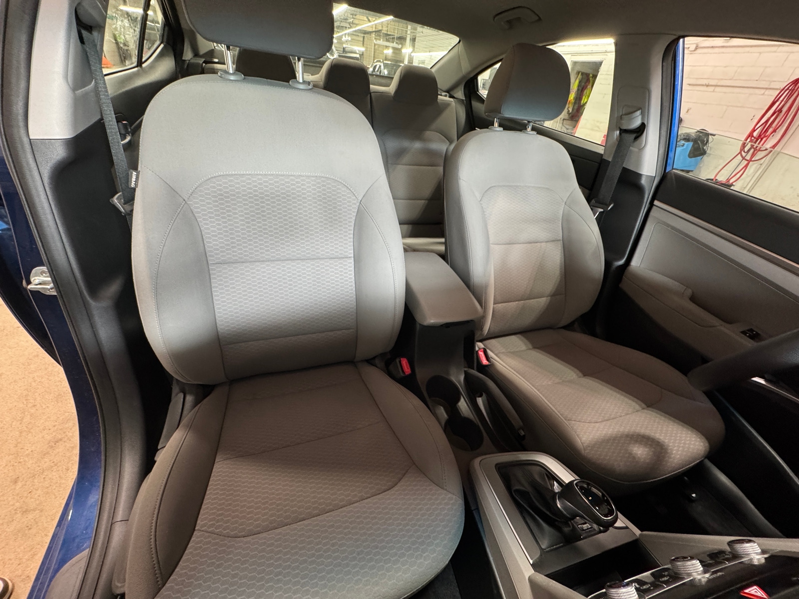 Thumbnail: 2020 Hyundai Elantra - 2