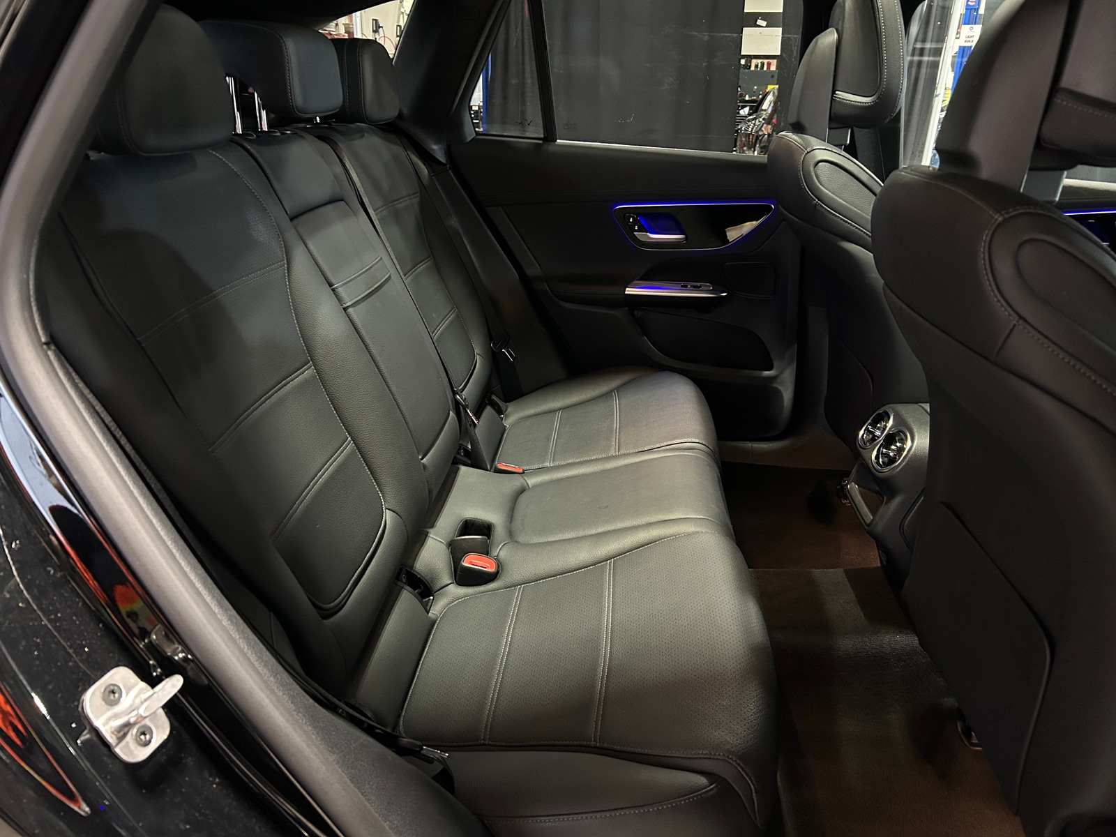 Thumbnail: 2024 Mercedes-Benz GLC - 5