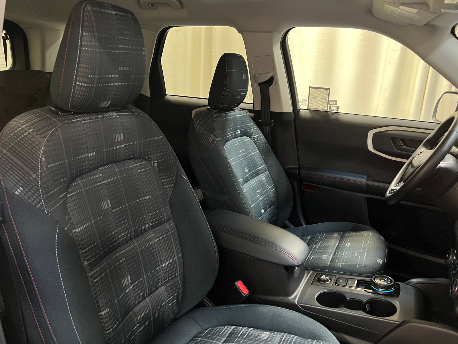 Thumbnail: 2024 Ford Bronco Sport - 2