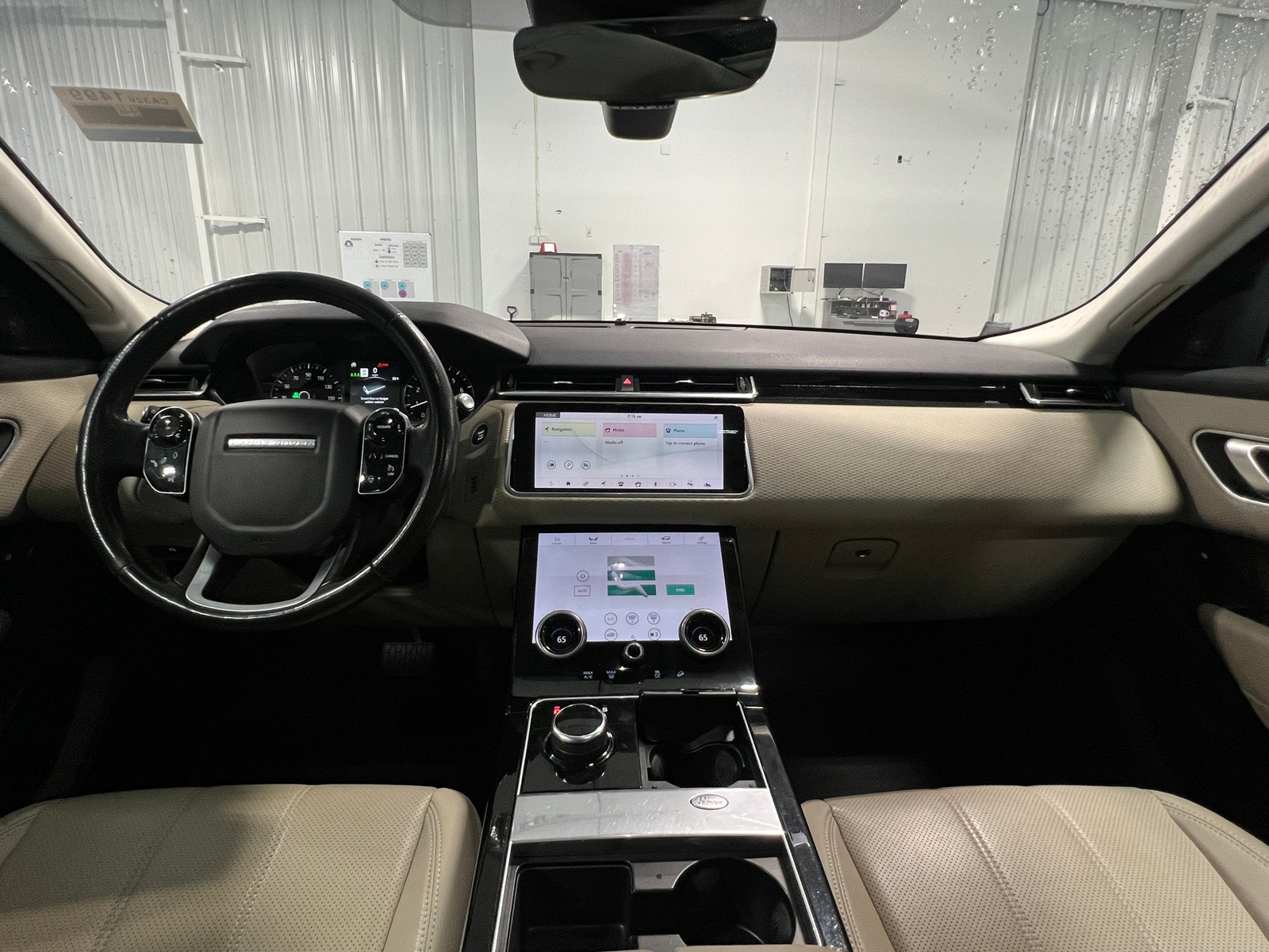 Thumbnail: 2019 Land Rover Range Rover Velar - 2