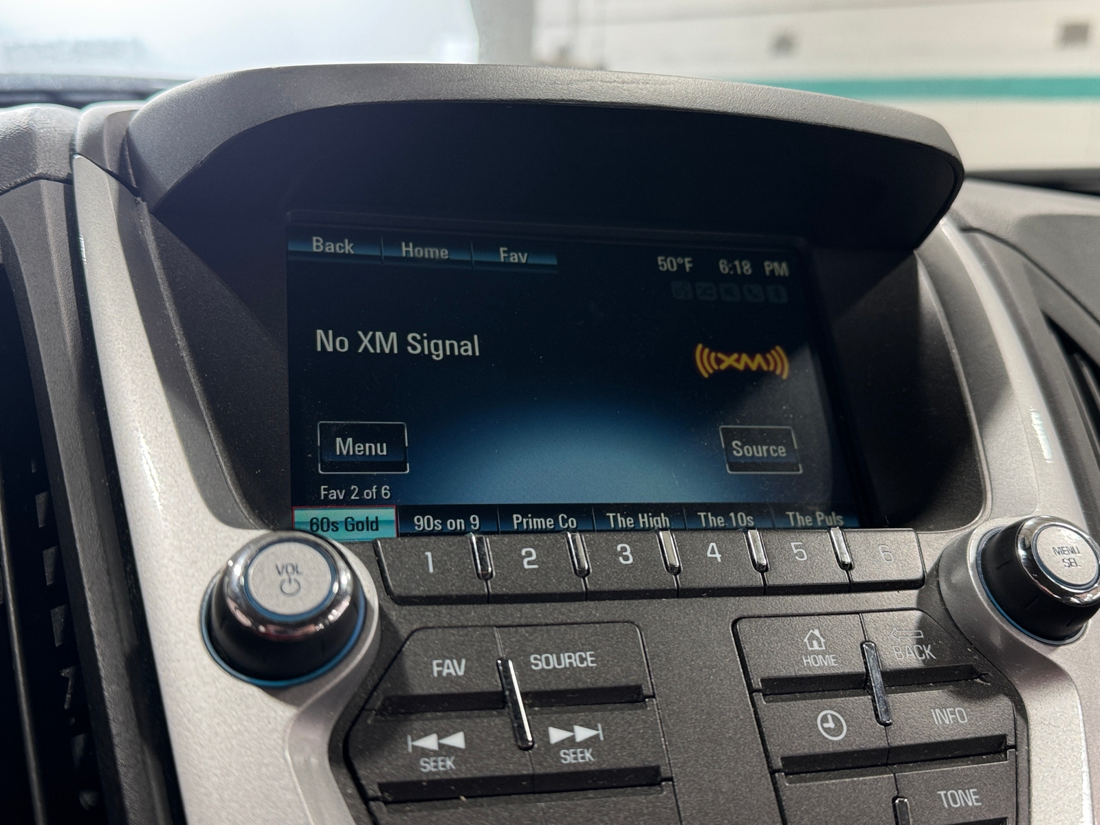 Thumbnail: 2015 Chevrolet Equinox - 4