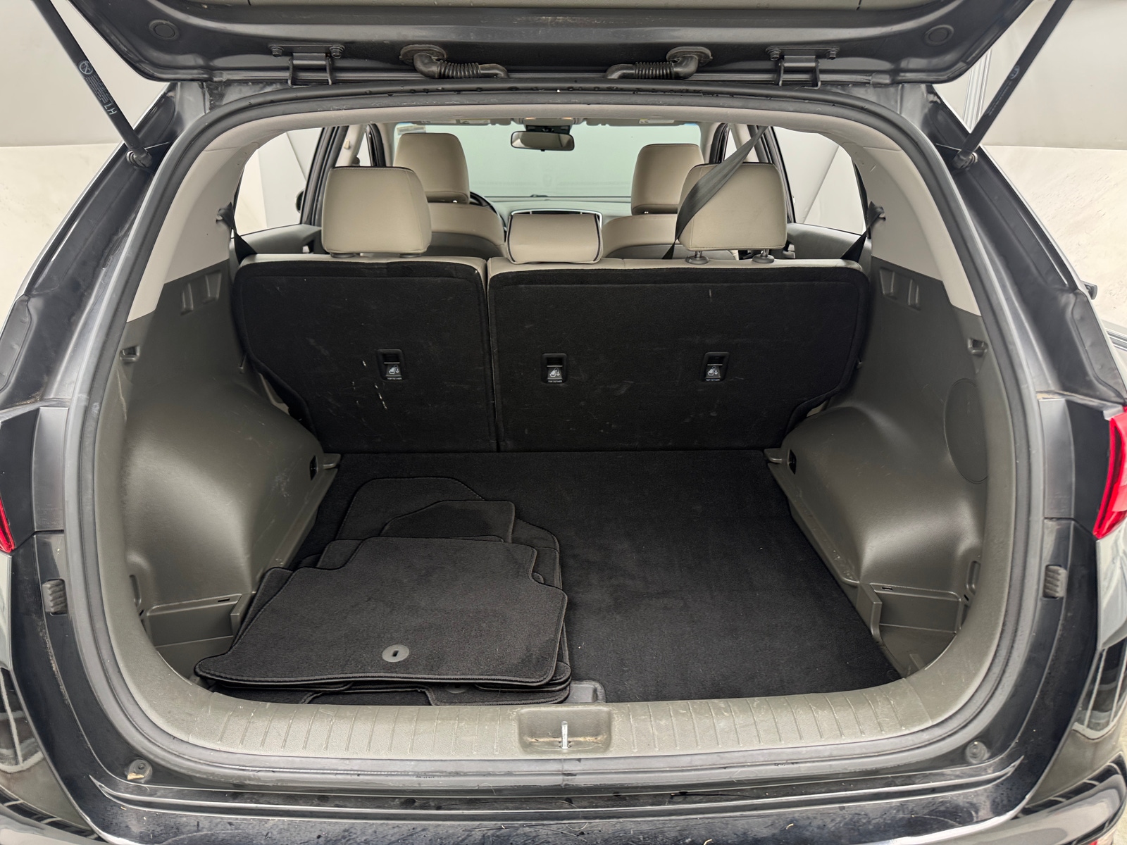 Thumbnail: 2018 Kia Sportage - 6