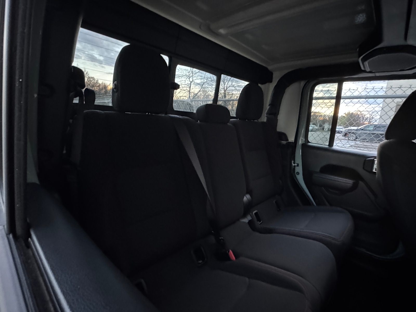 Thumbnail: 2023 Jeep Gladiator - 6