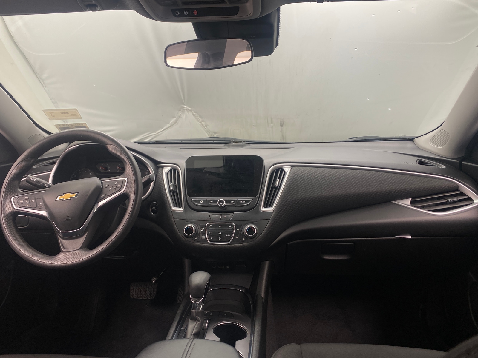 Thumbnail: 2024 Chevrolet Malibu - 3