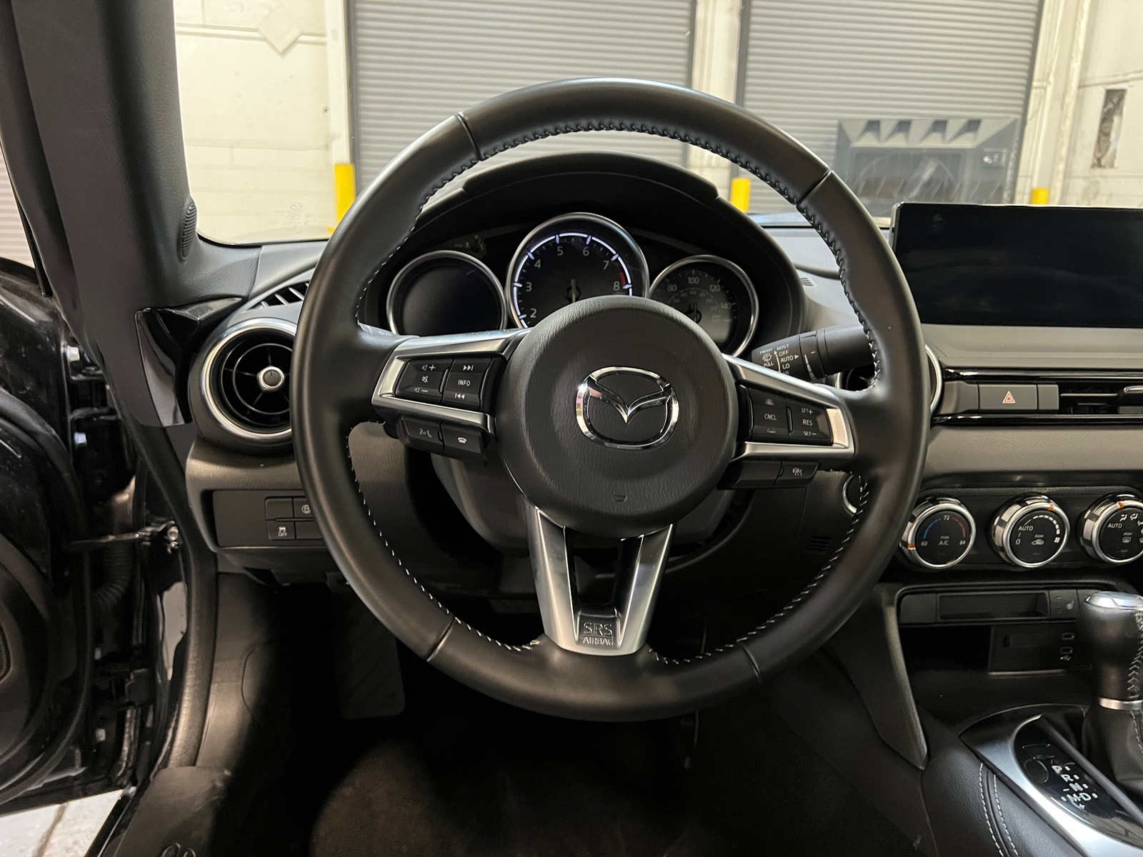 Thumbnail: 2024 Mazda MX-5 Miata - 5