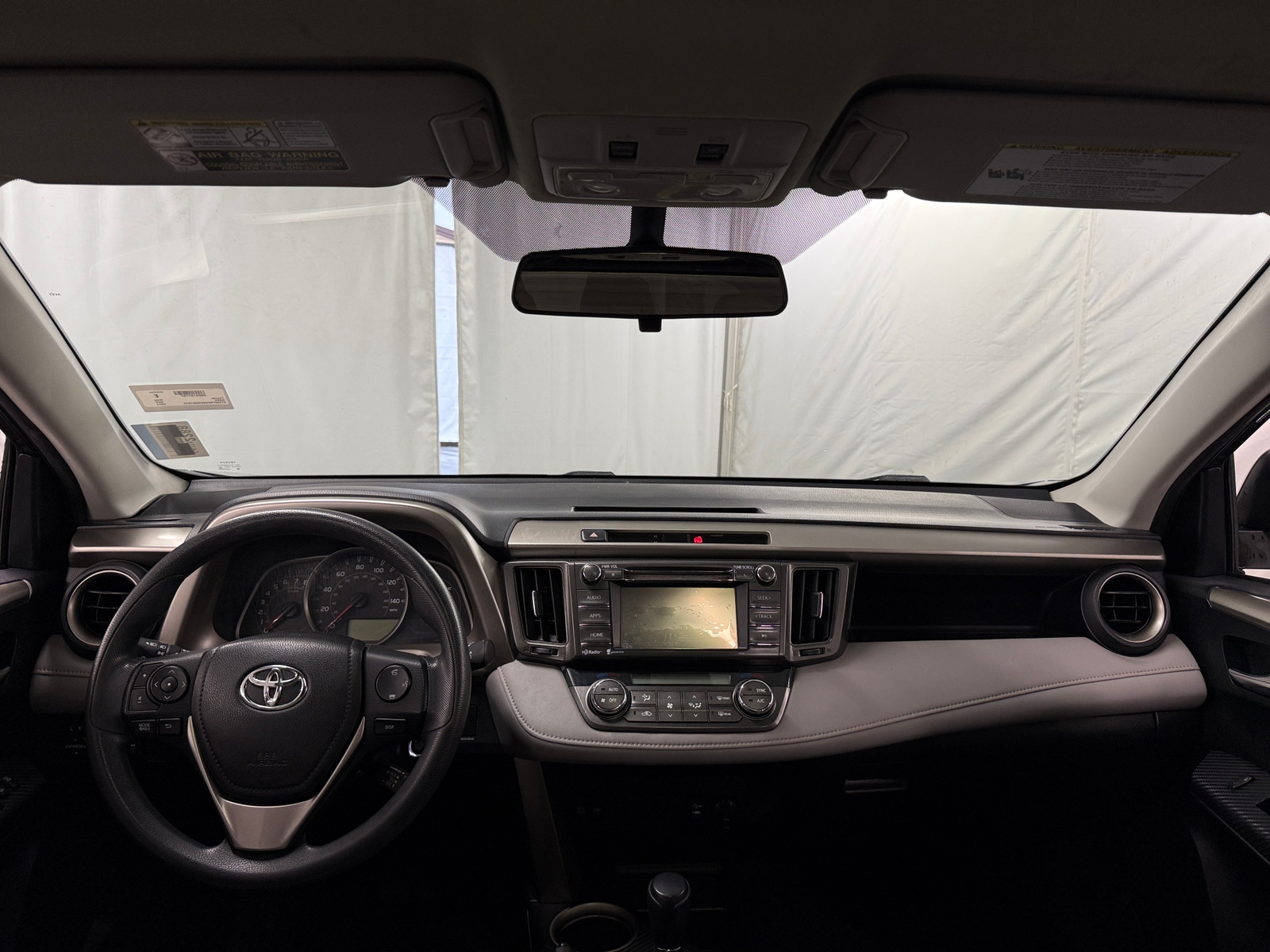 Thumbnail: 2014 Toyota RAV4 - 3