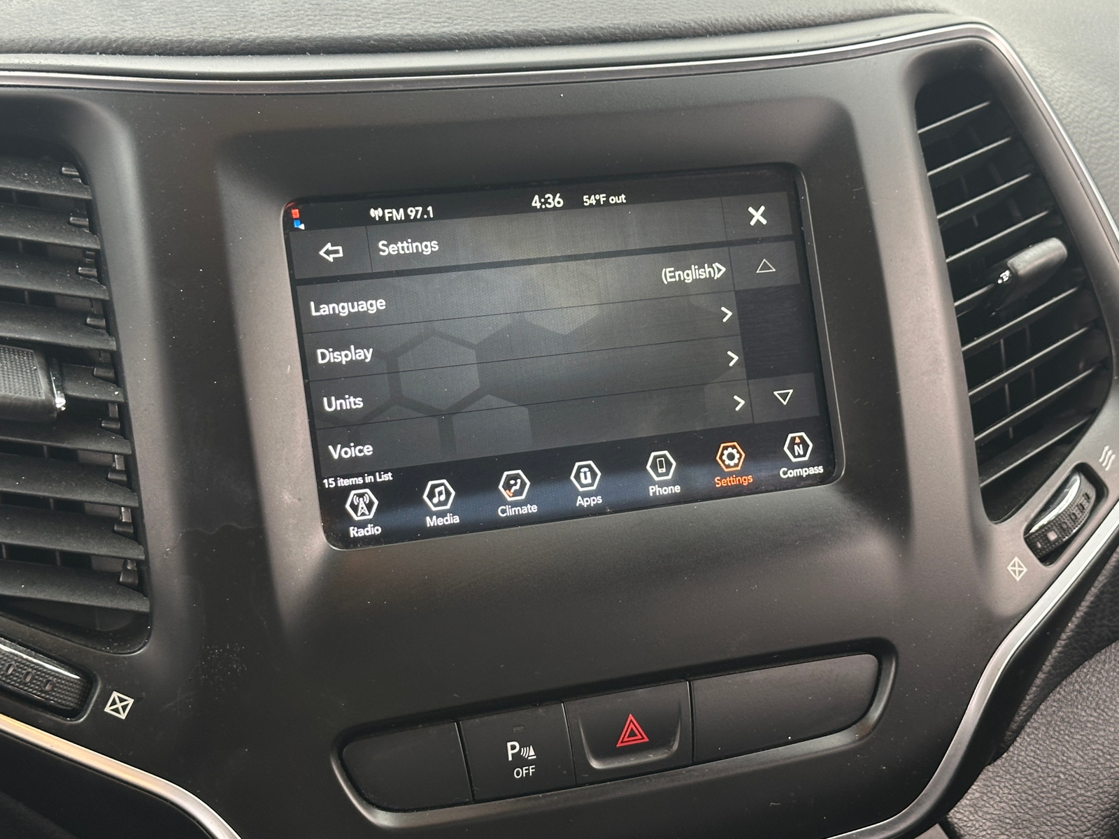 Thumbnail: 2019 Jeep Cherokee - 4