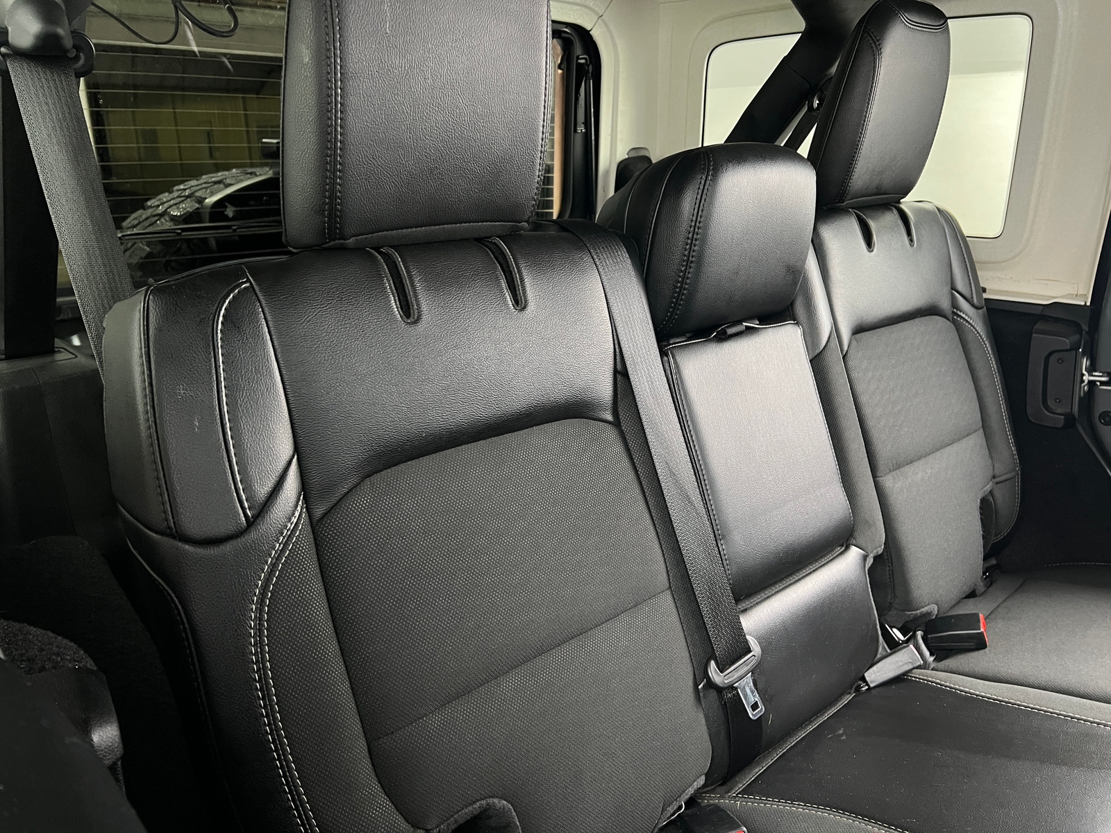 Thumbnail: 2020 Jeep Wrangler - 5