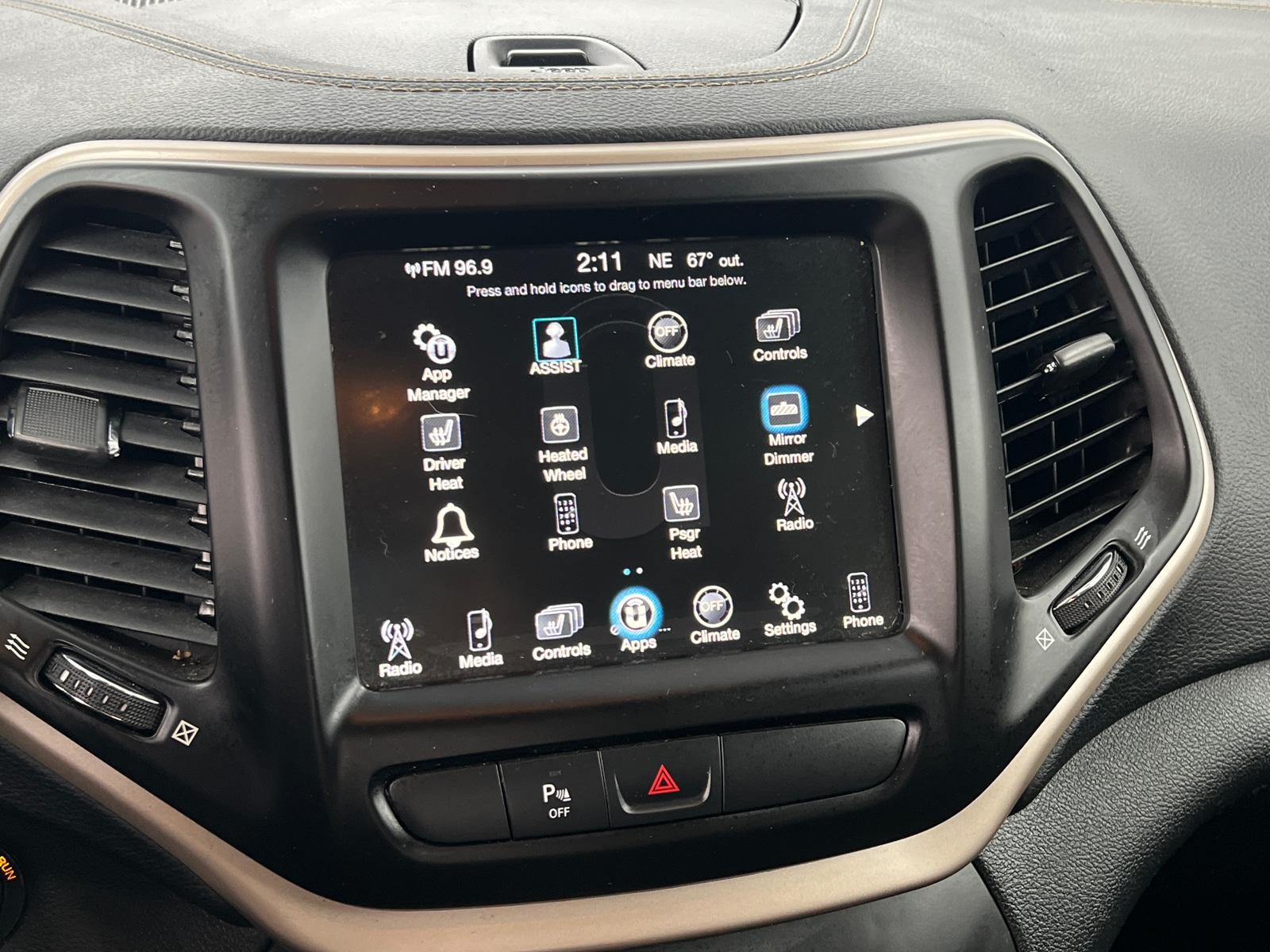 Thumbnail: 2018 Jeep Cherokee - 3