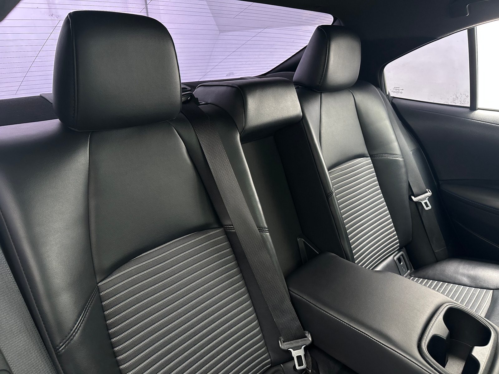 Thumbnail: 2021 Toyota Corolla - 6