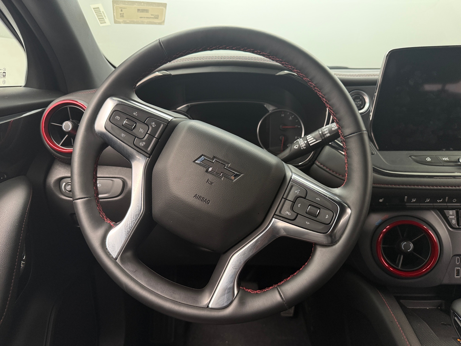 Thumbnail: 2025 Chevrolet Blazer - 4