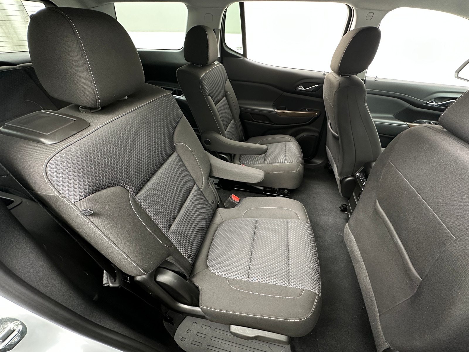 Thumbnail: 2023 GMC Acadia - 6