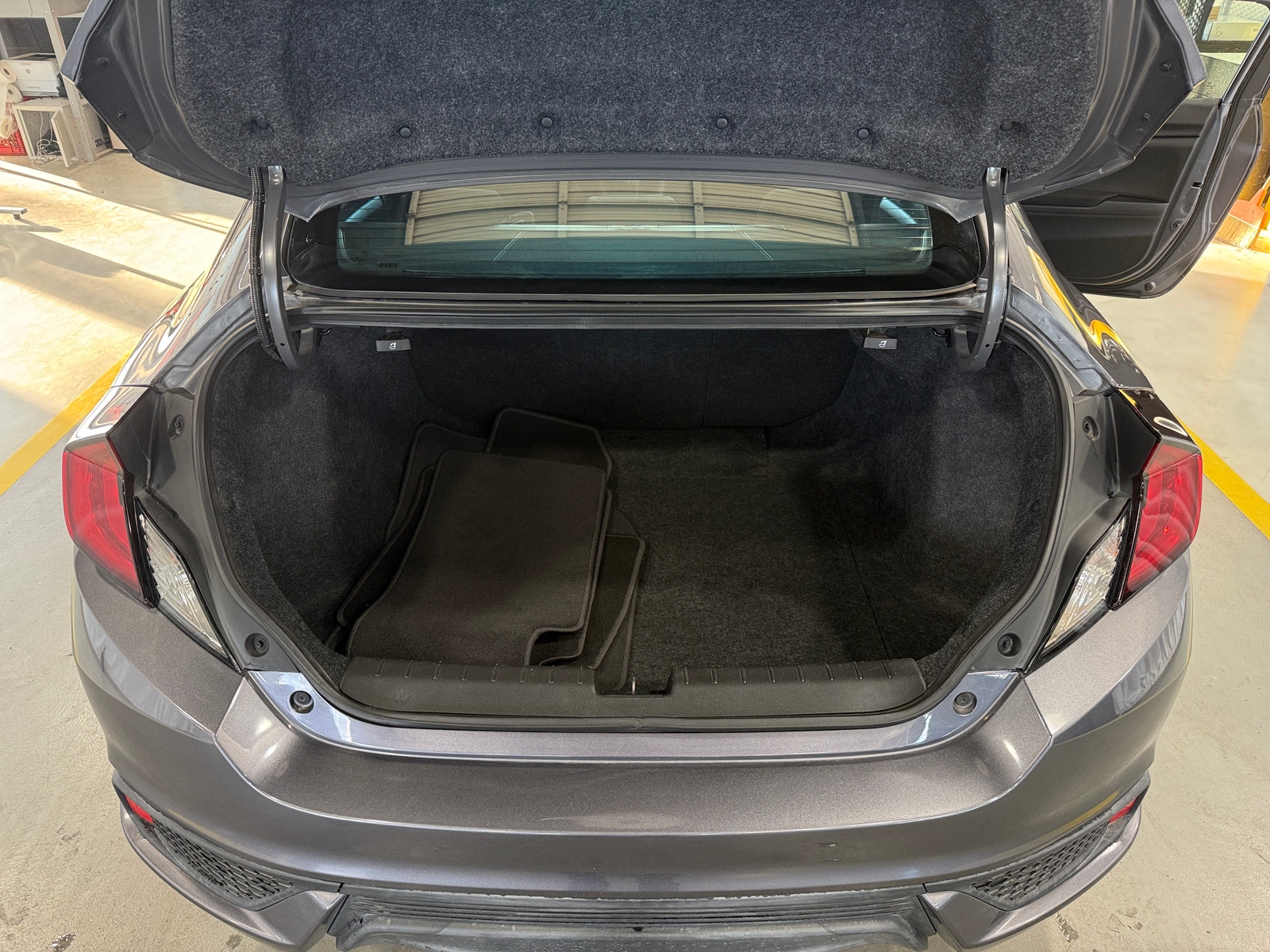 Thumbnail: 2019 Honda Civic - 5