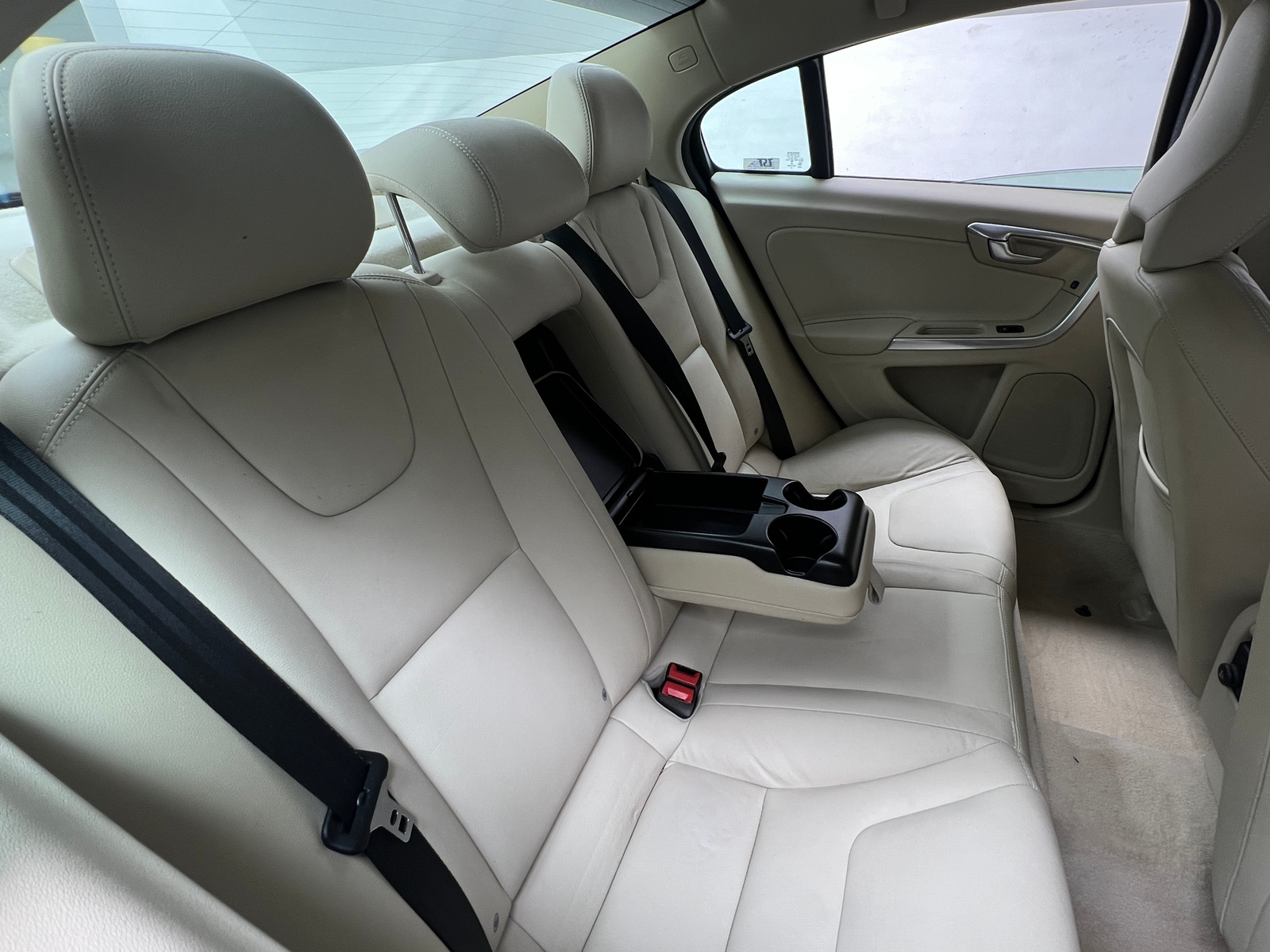 Thumbnail: 2015 Volvo S60 - 5