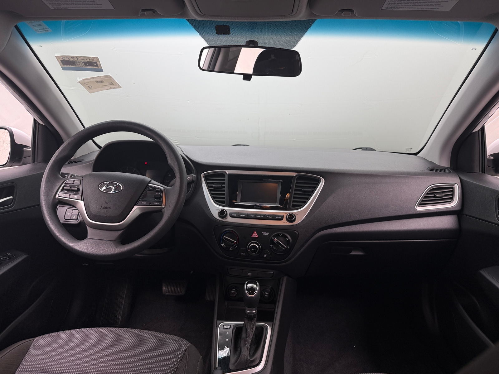 Thumbnail: 2022 Hyundai Accent - 3