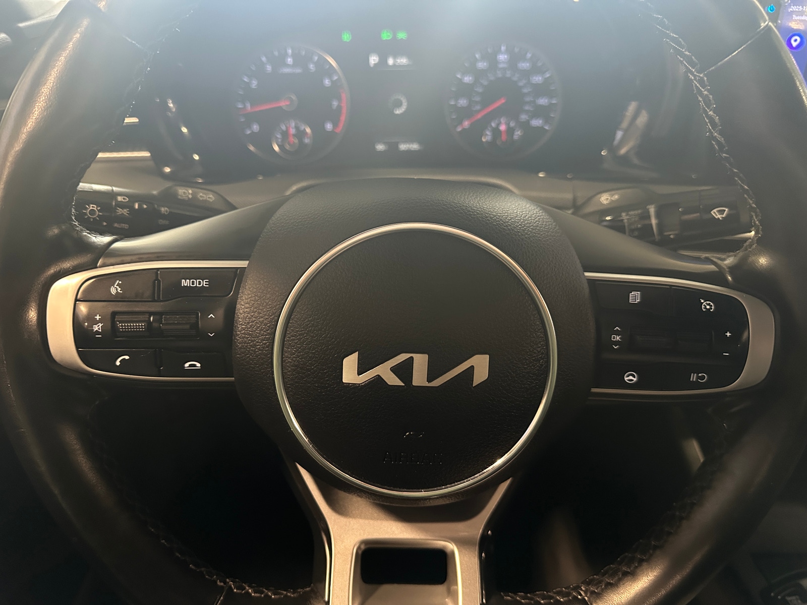 Thumbnail: 2023 Kia K5 - 5