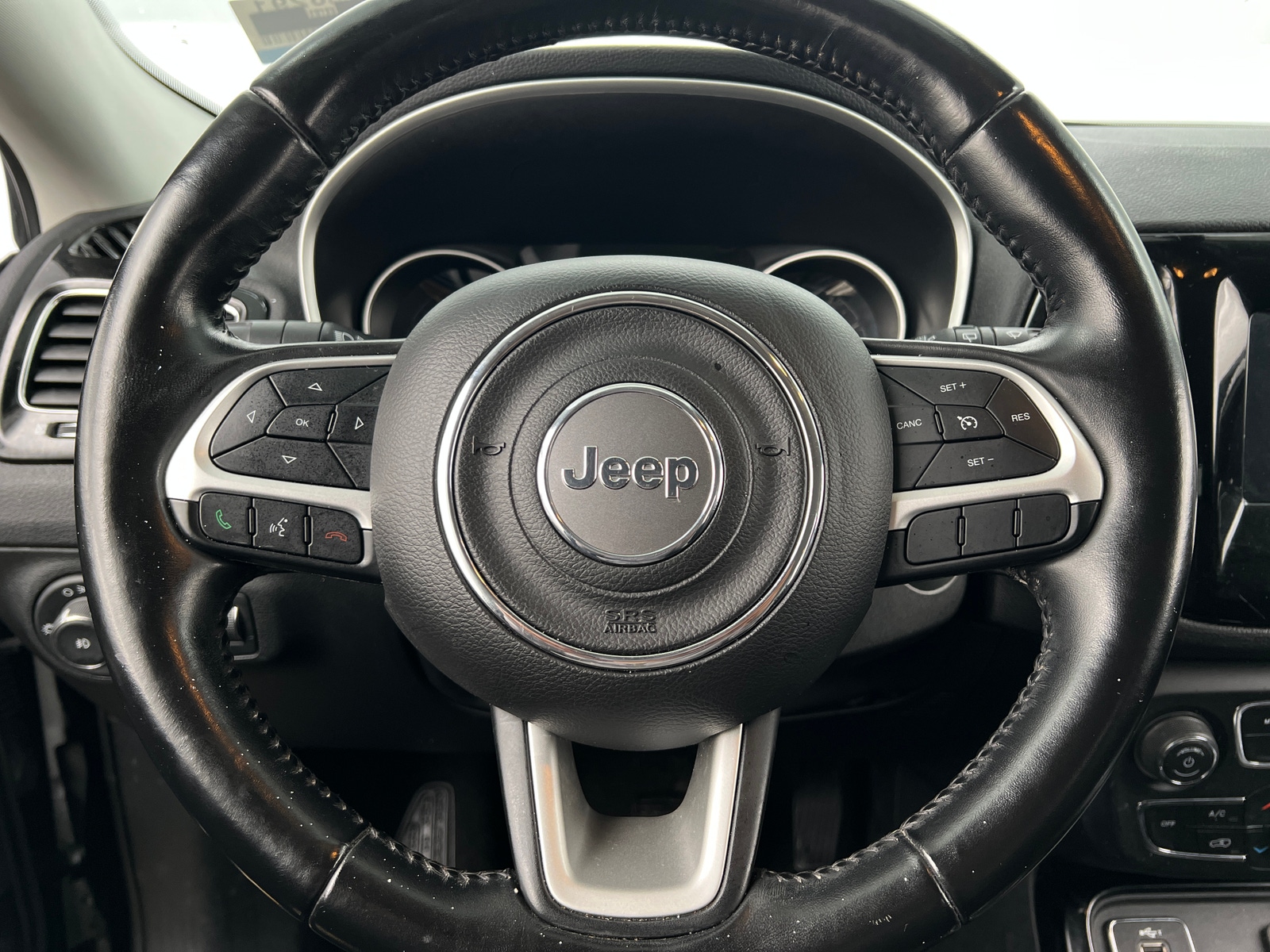 Thumbnail: 2020 Jeep Compass - 5