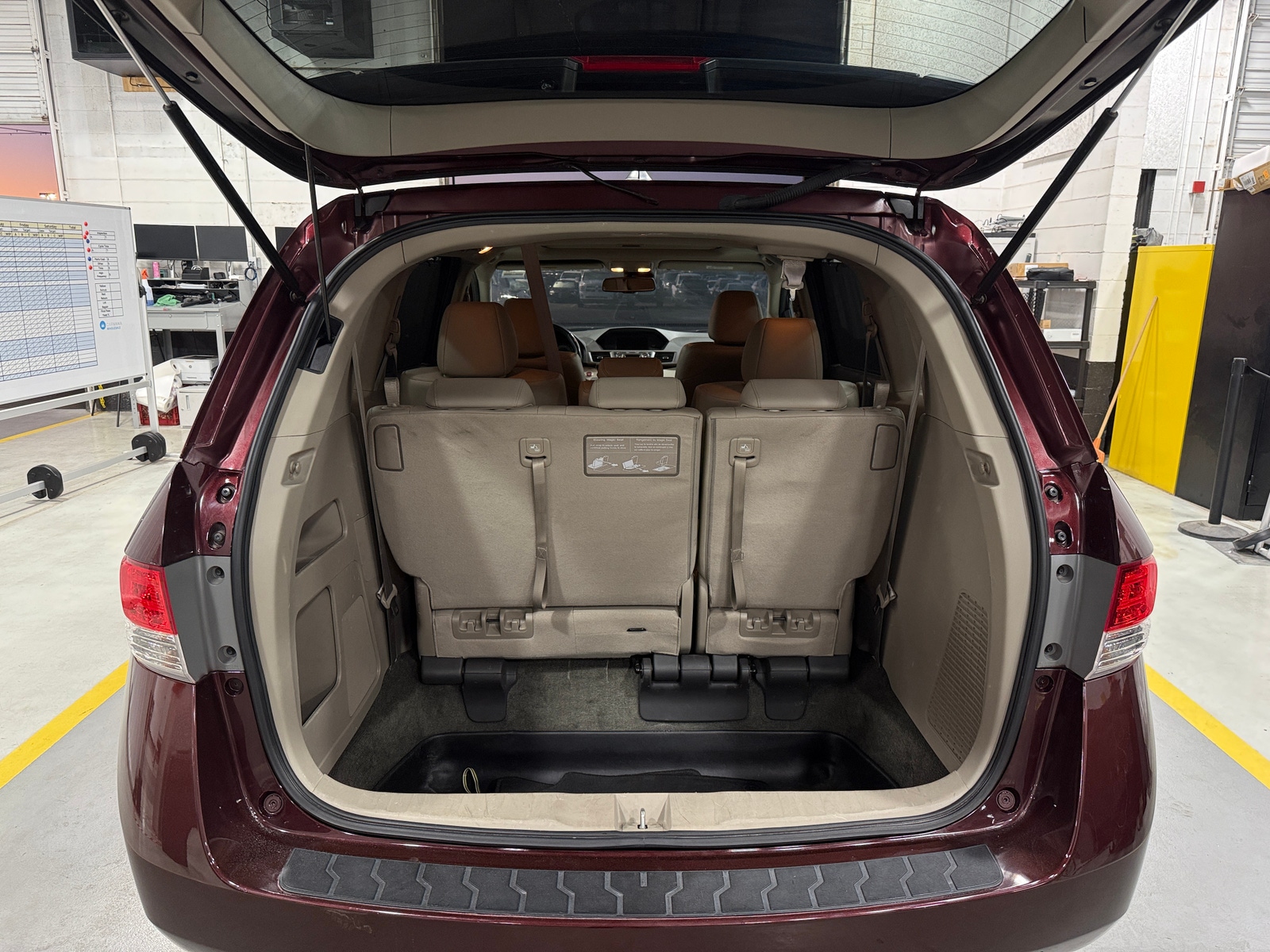 Thumbnail: 2016 Honda Odyssey - 6