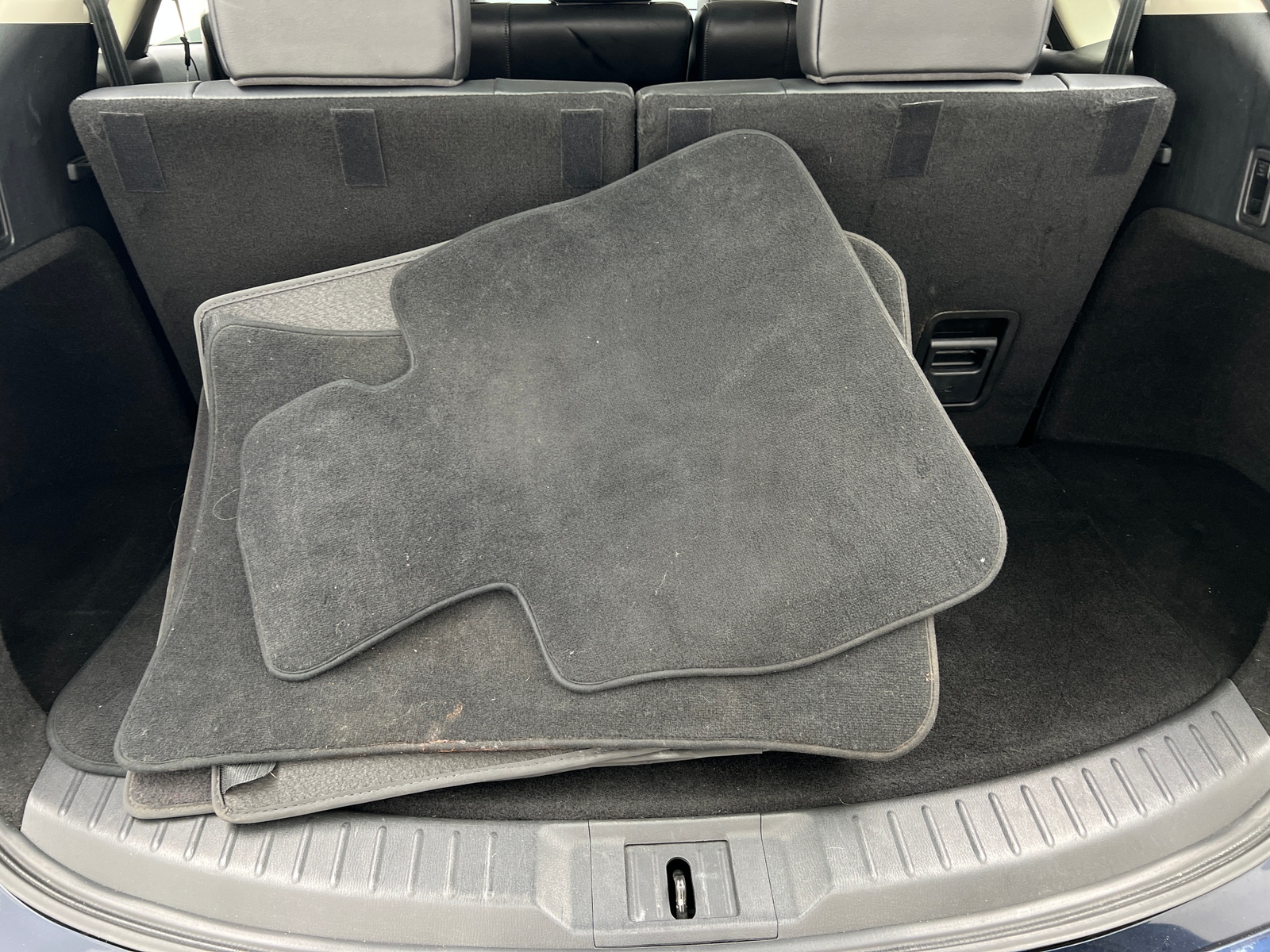 Thumbnail: 2023 Mazda CX-9 - 6