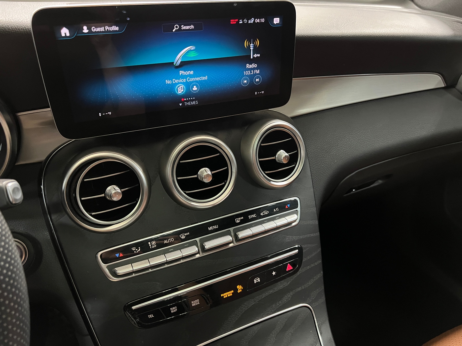 Thumbnail: 2020 Mercedes-Benz GLC - 3