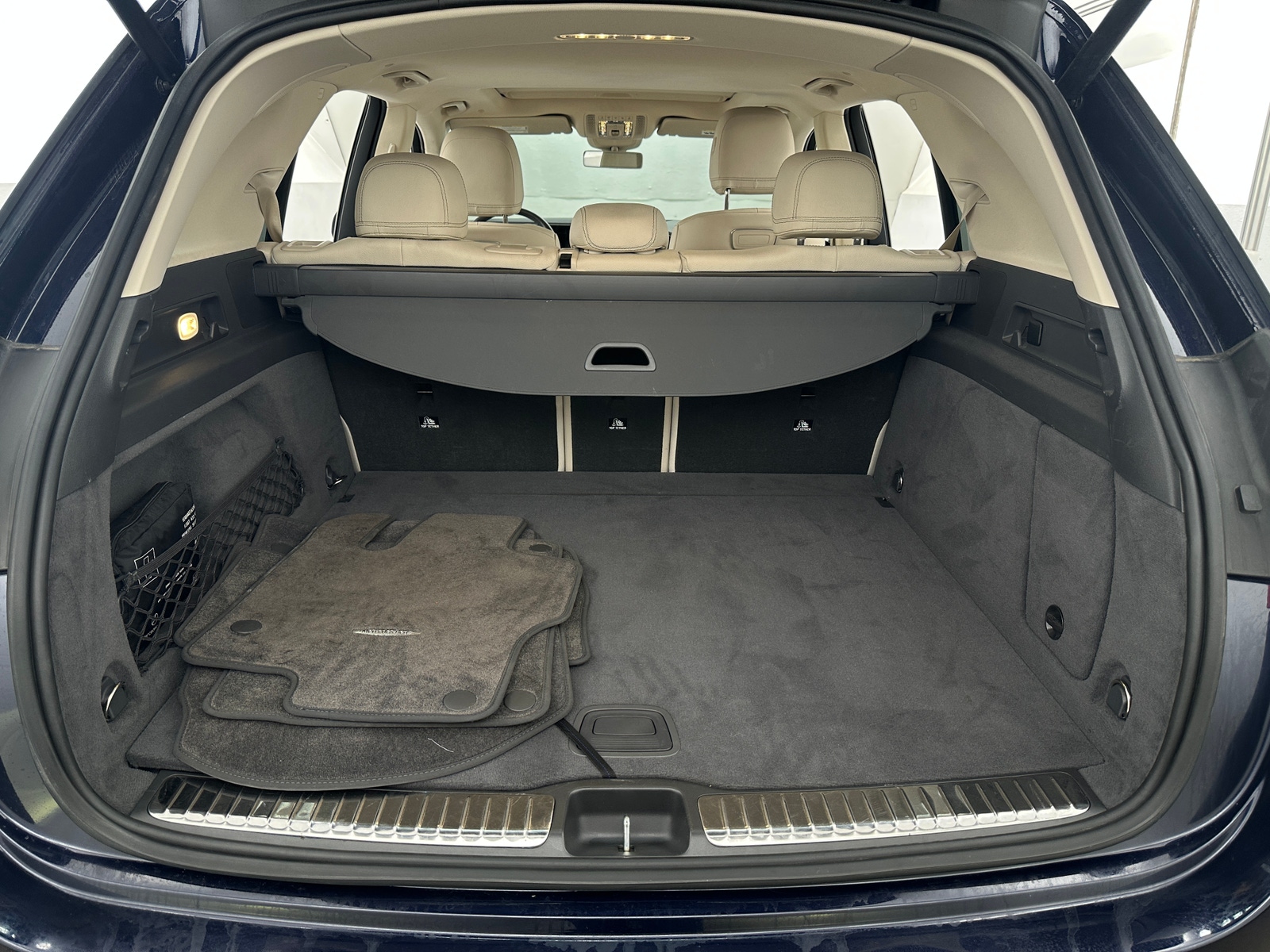 Thumbnail: 2020 Mercedes-Benz GLE - 6