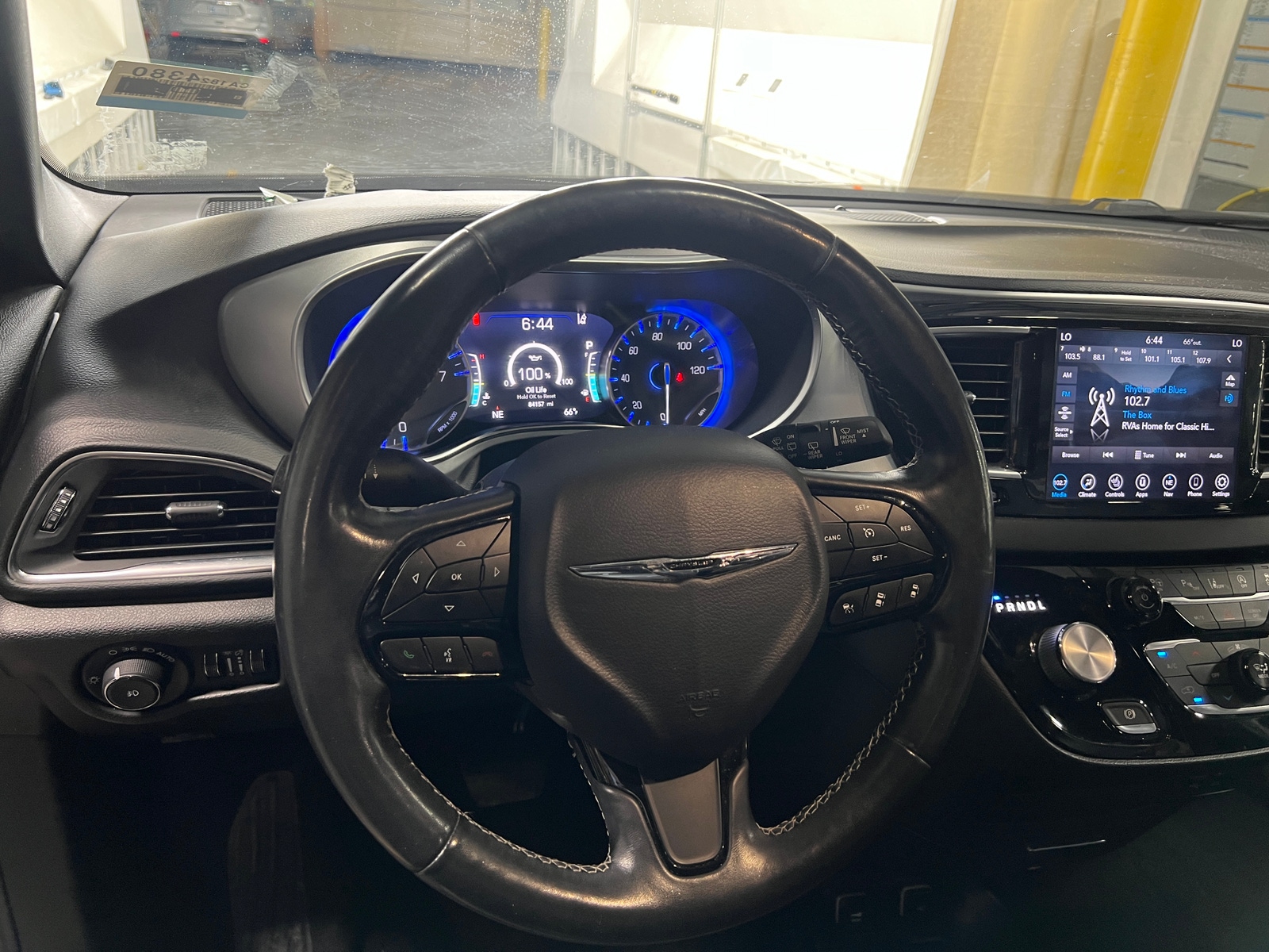 Thumbnail: 2019 Chrysler Pacifica - 4