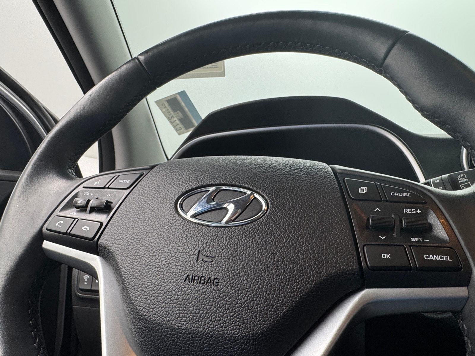 Thumbnail: 2020 Hyundai Tucson - 4