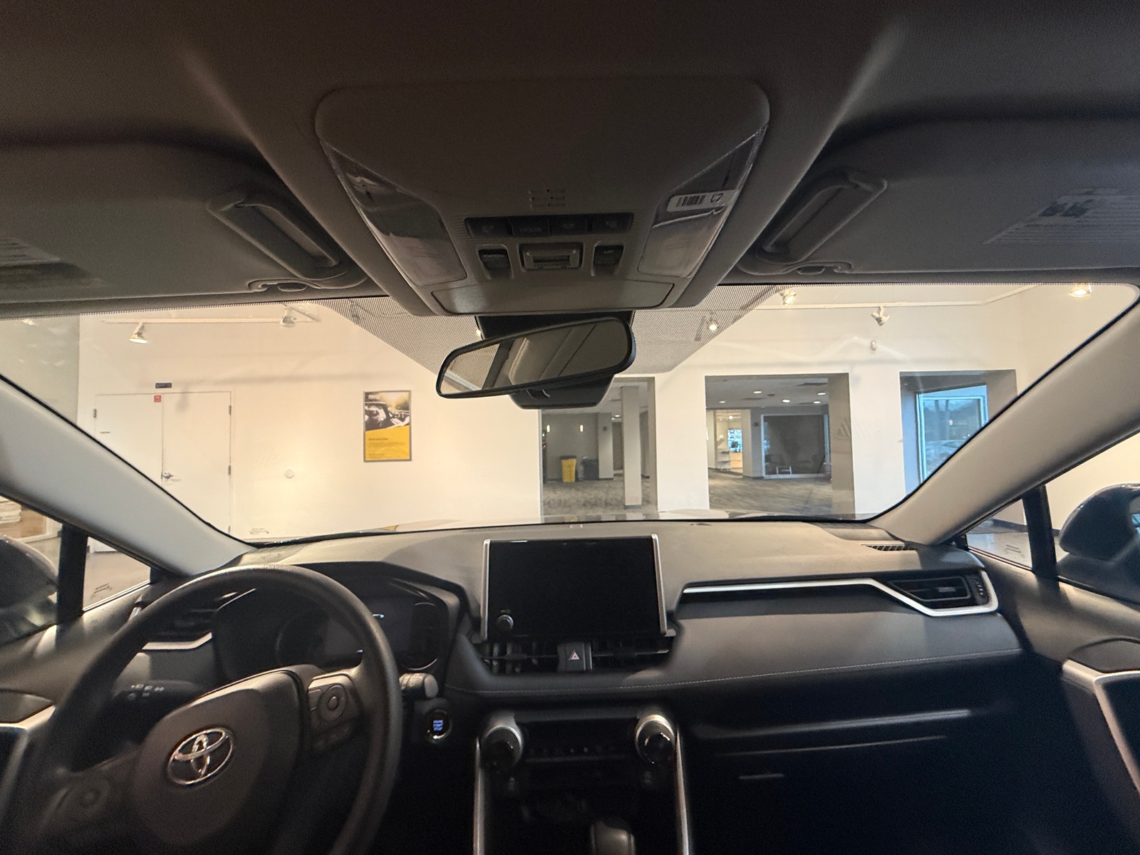 Thumbnail: 2025 Toyota RAV4 - 3