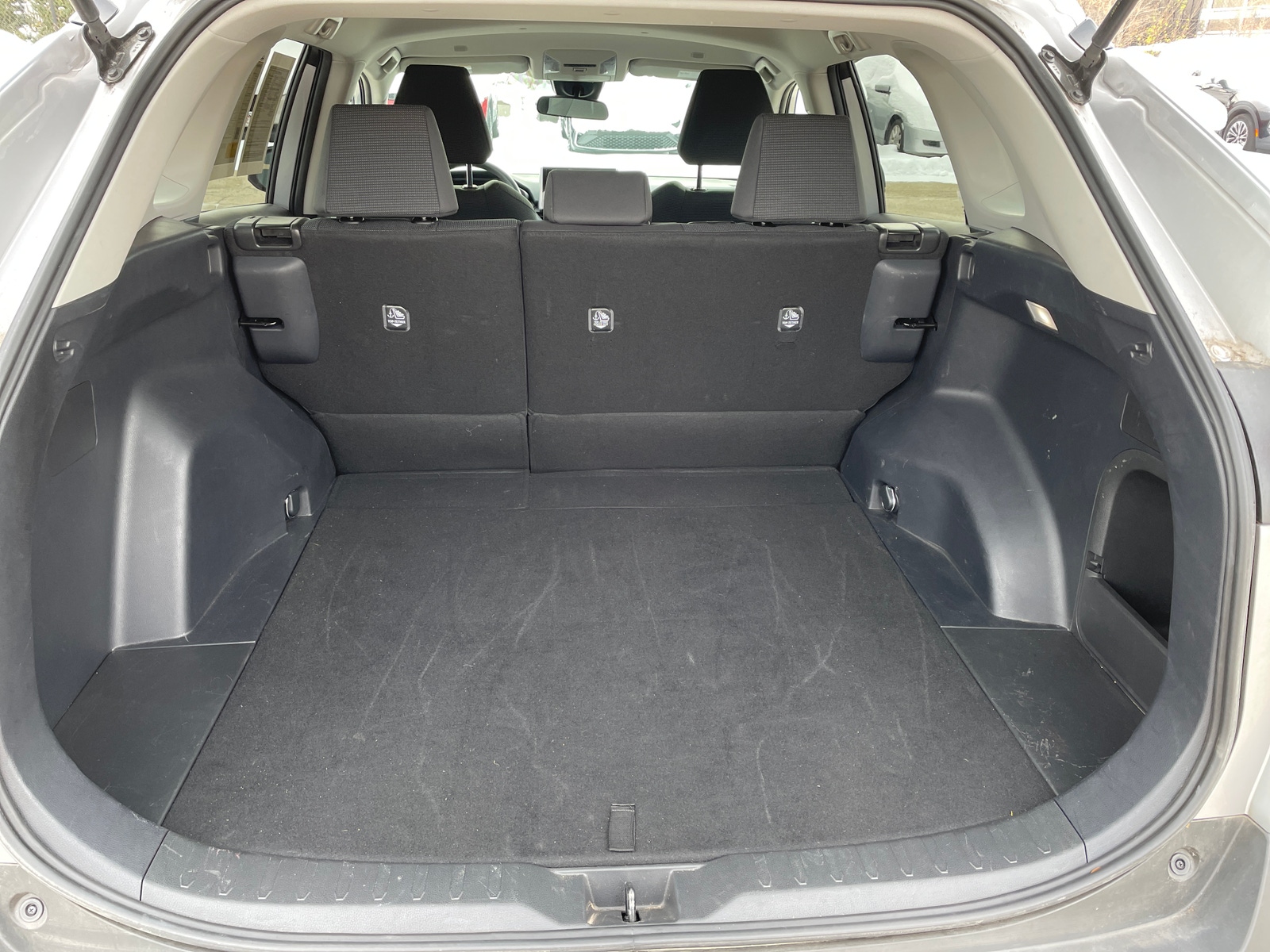 Thumbnail: 2025 Toyota RAV4 - 6