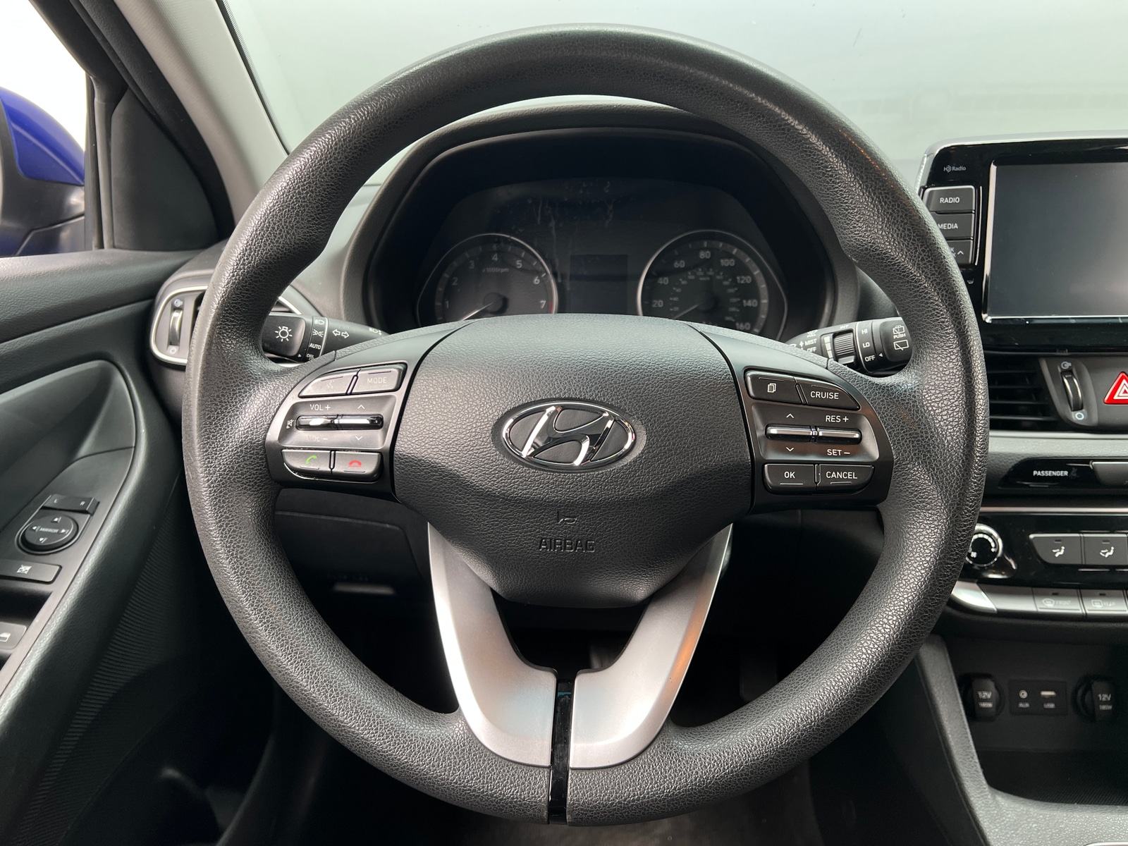 Thumbnail: 2019 Hyundai Elantra - 5
