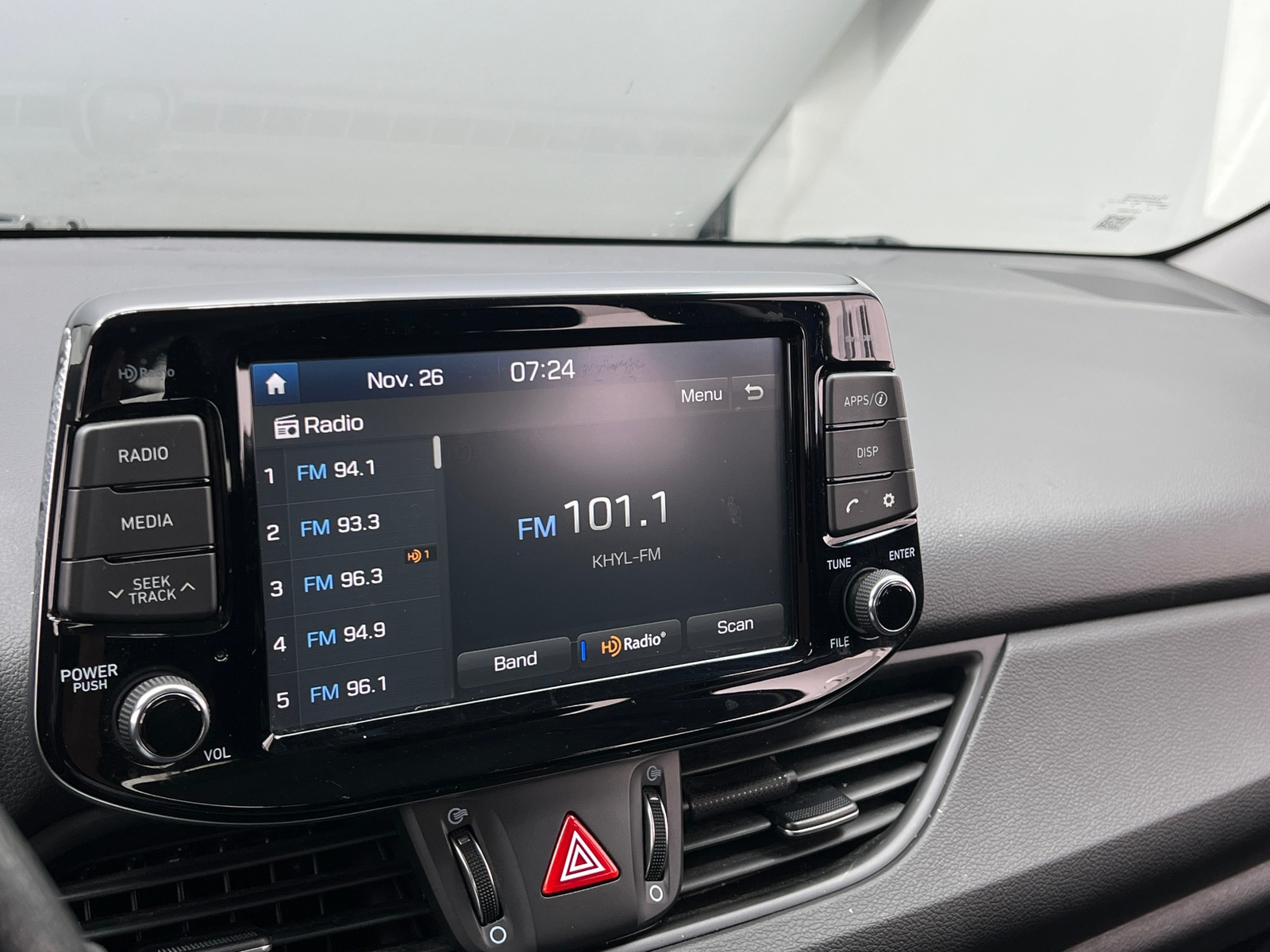 Thumbnail: 2019 Hyundai Elantra - 4