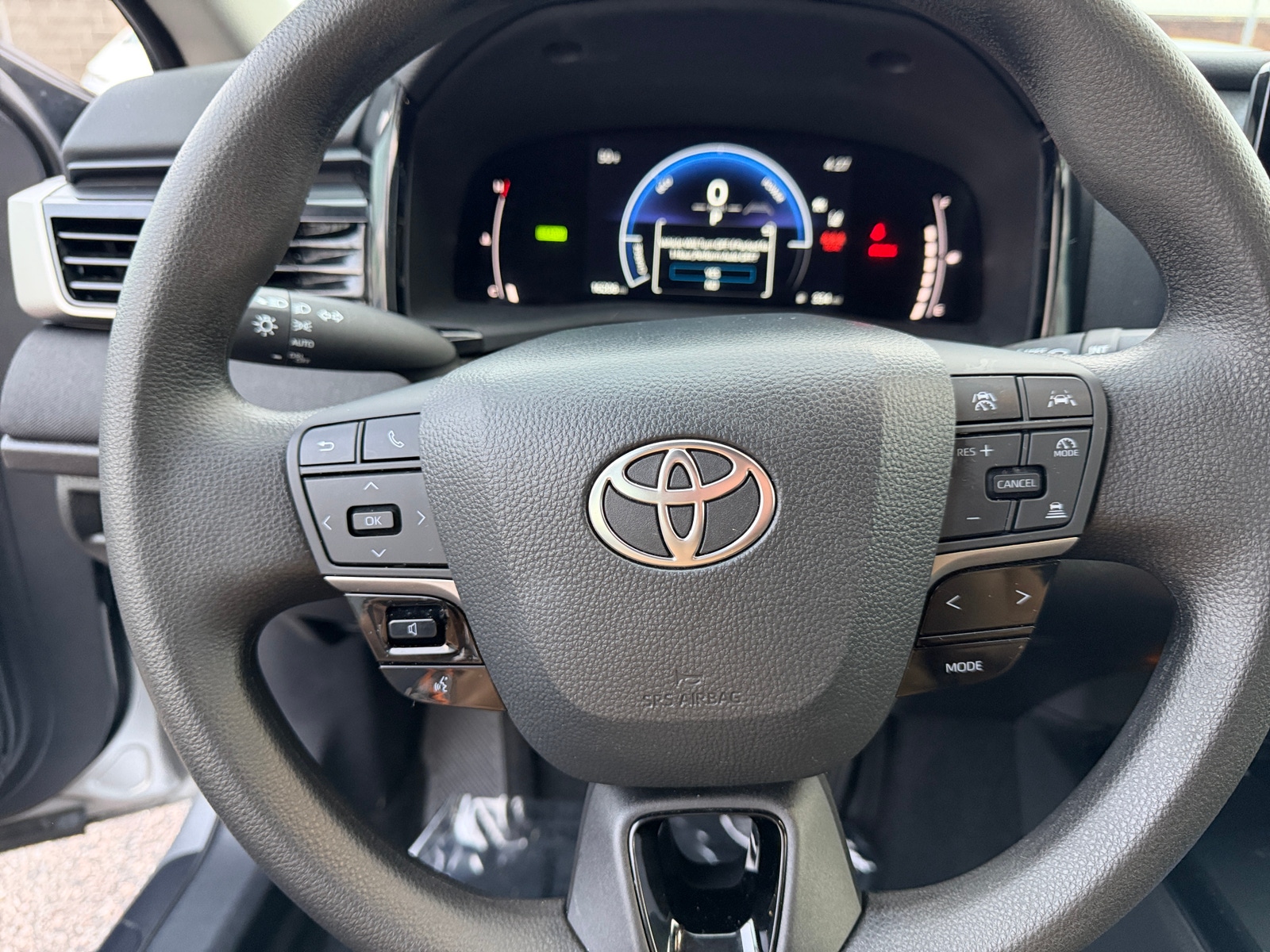 Thumbnail: 2025 Toyota Camry - 5