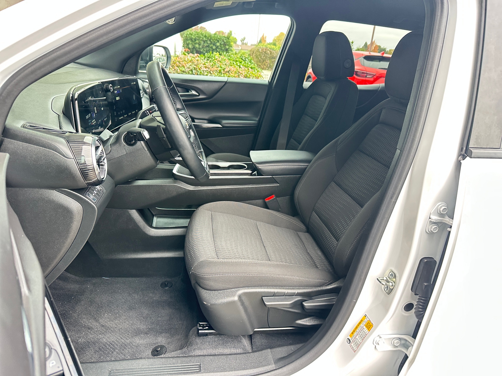 Thumbnail: 2025 Chevrolet Equinox - 2