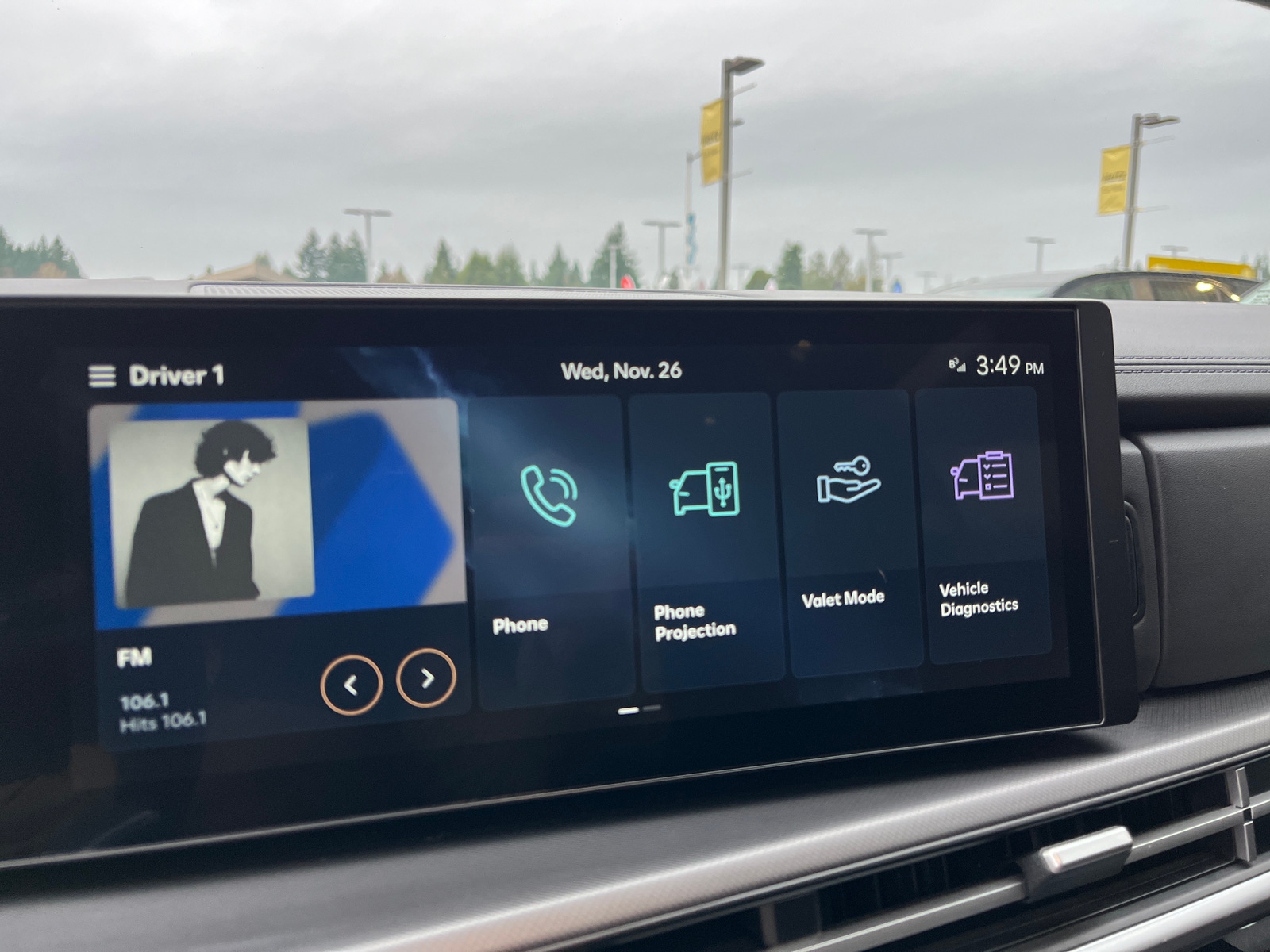 Thumbnail: 2025 Hyundai Santa Fe - 3