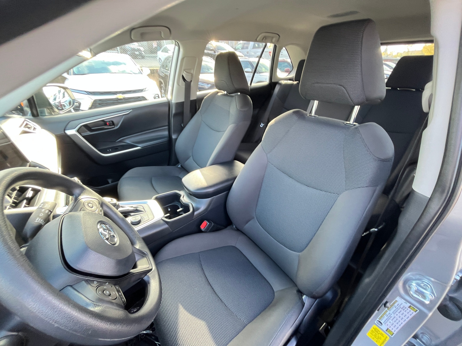 Thumbnail: 2025 Toyota RAV4 - 2