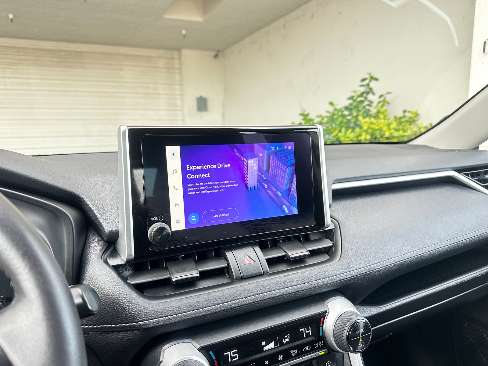 Thumbnail: 2025 Toyota RAV4 - 4