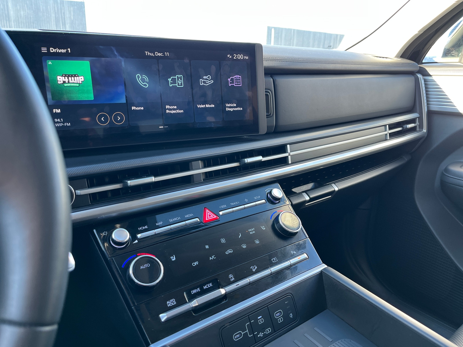 Thumbnail: 2025 Hyundai Santa Fe - 4