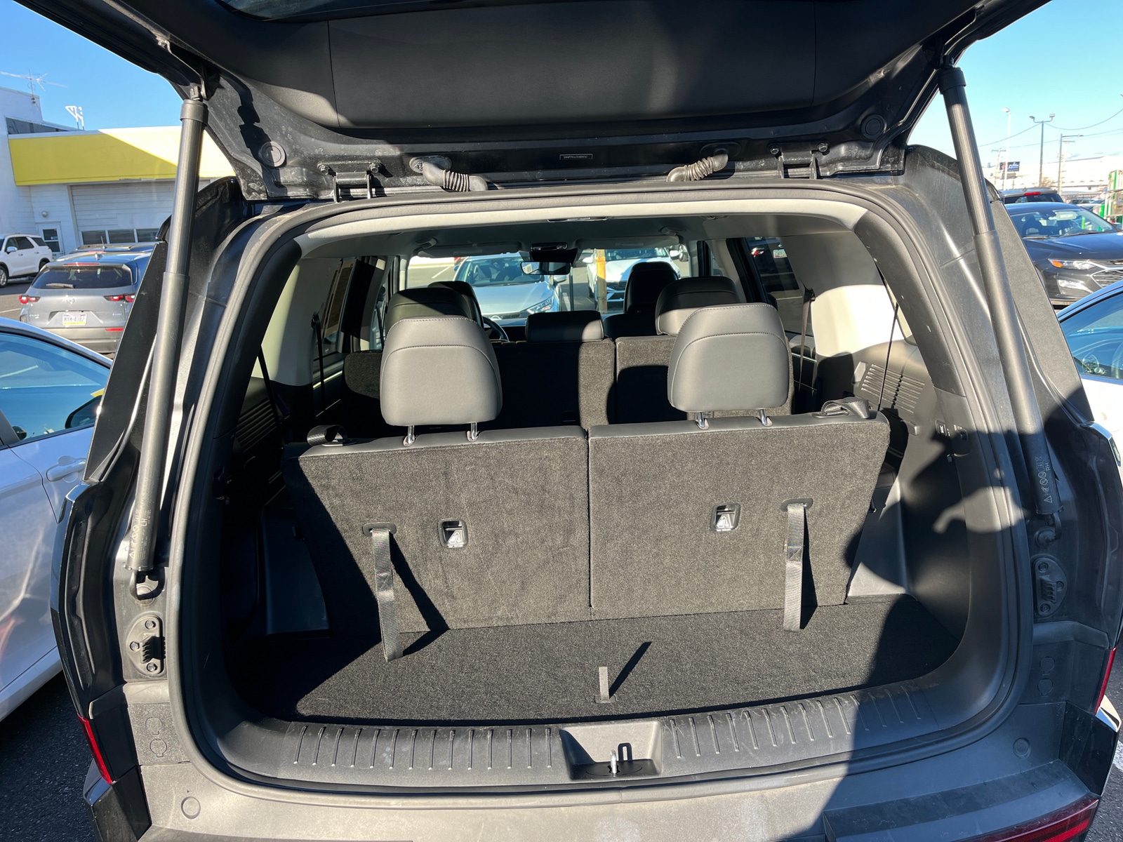 Thumbnail: 2025 Hyundai Santa Fe - 7