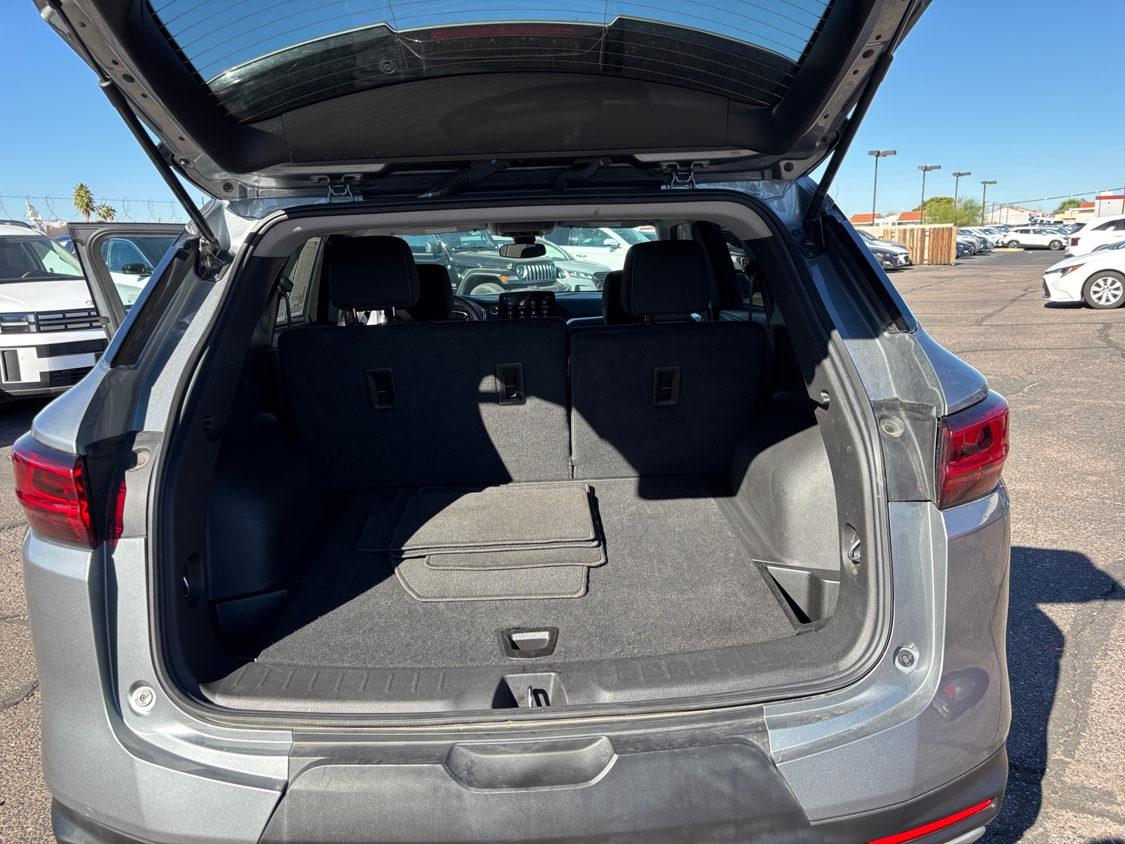 Thumbnail: 2025 Chevrolet Blazer - 6