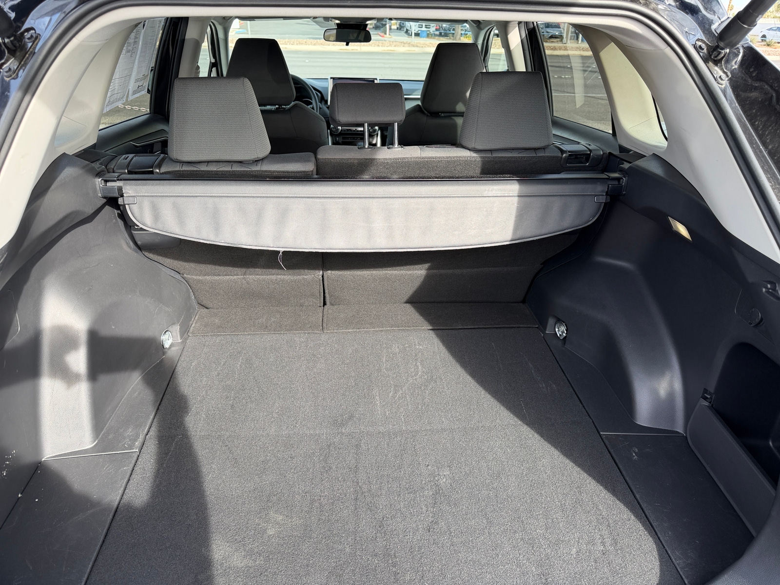 Thumbnail: 2025 Toyota RAV4 - 6