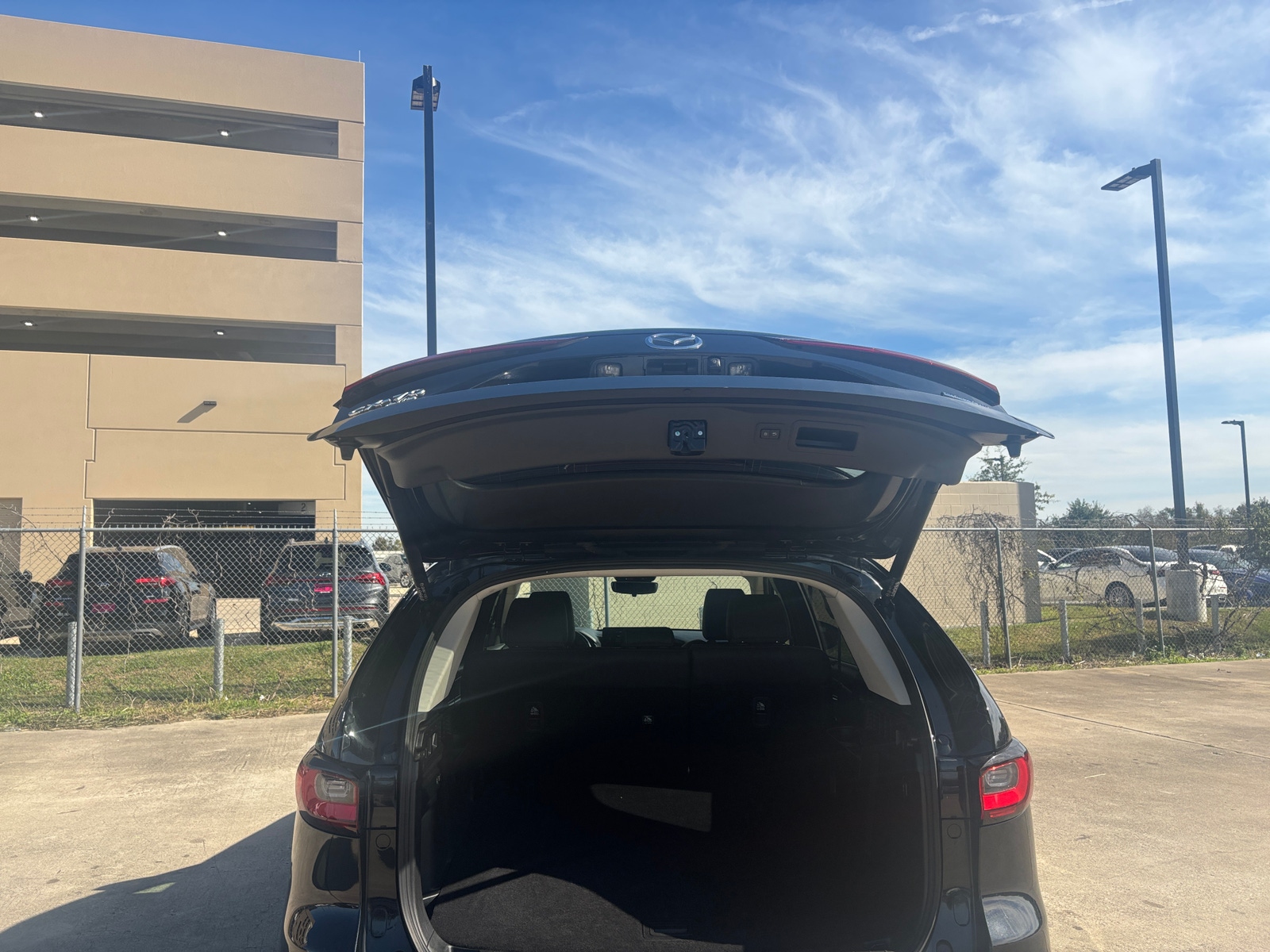 Thumbnail: 2025 Mazda CX-70 - 5