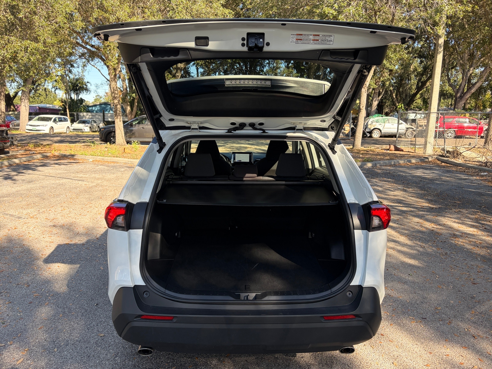 Thumbnail: 2025 Toyota RAV4 - 5